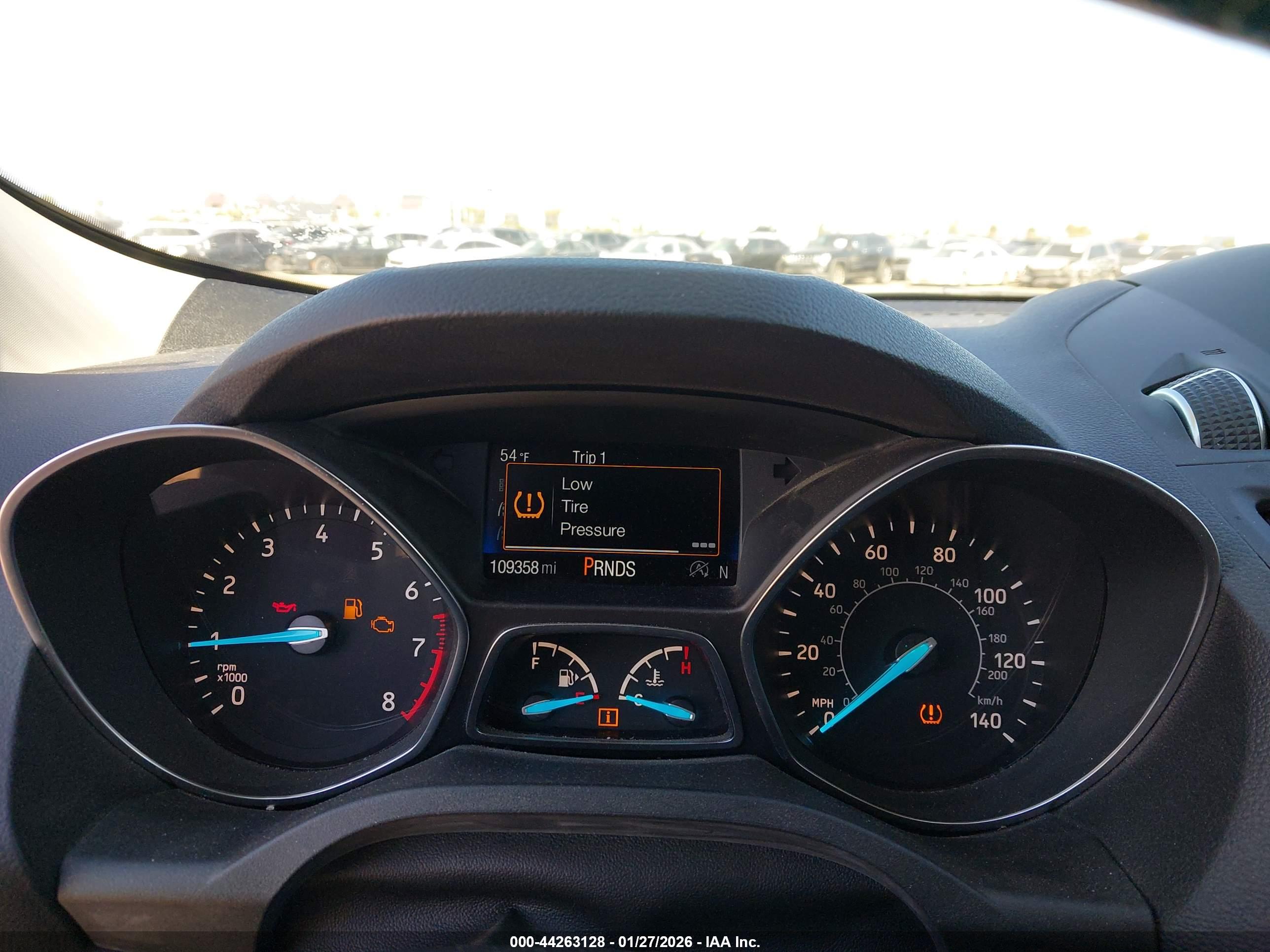 FORD ESCAPE image 7