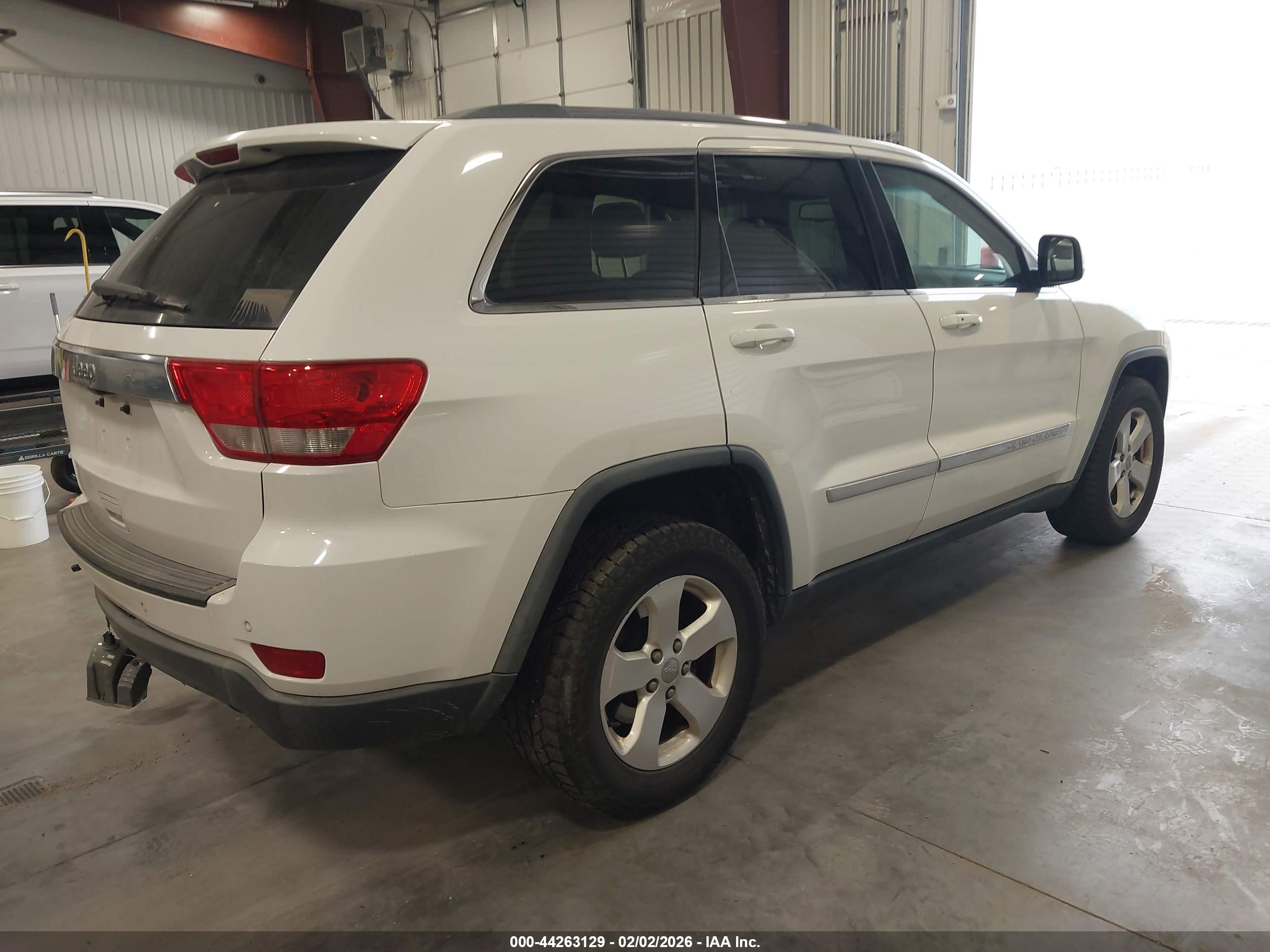 JEEP GRAND image 4