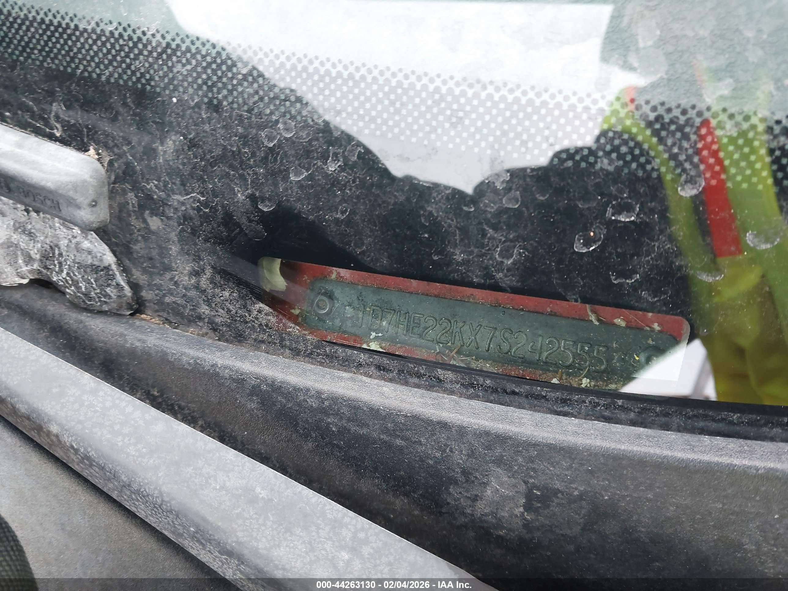 DODGE DAKOTA image 9