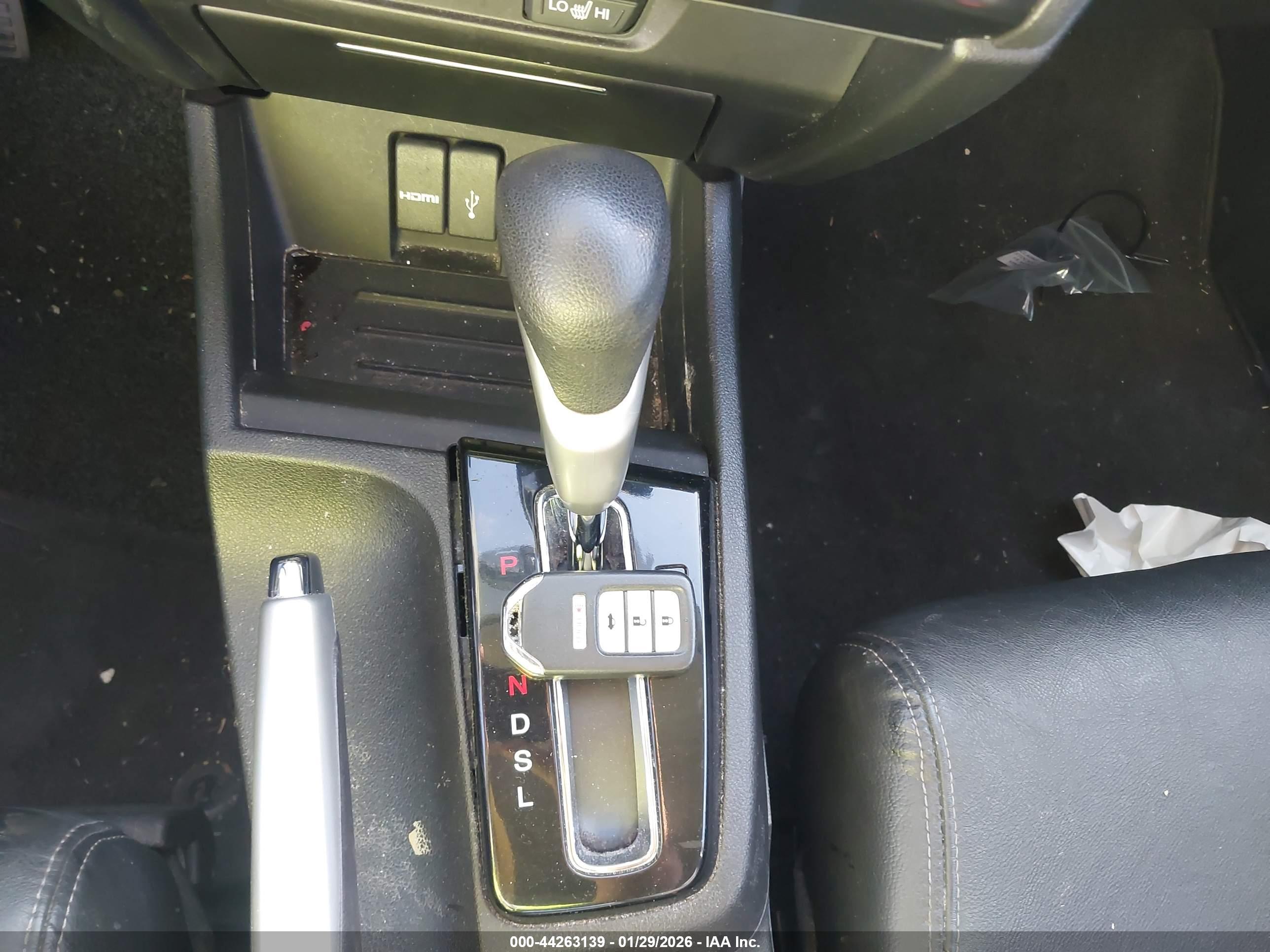 HONDA CIVIC image 11
