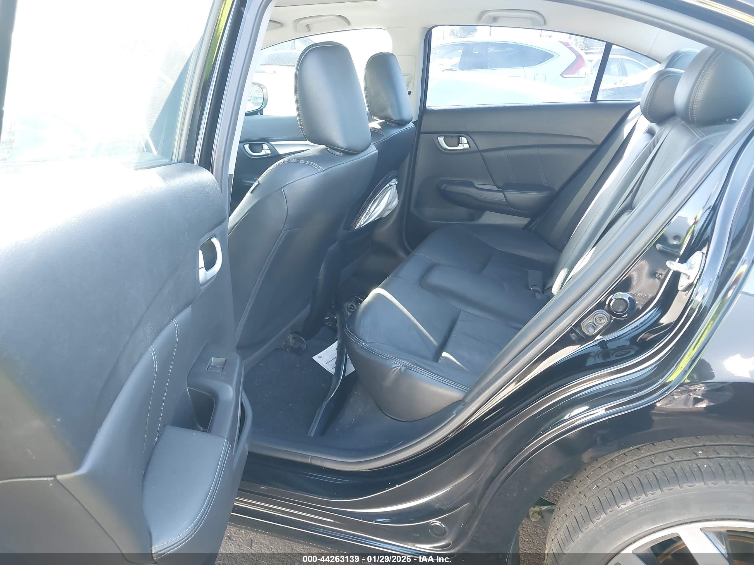 HONDA CIVIC image 8