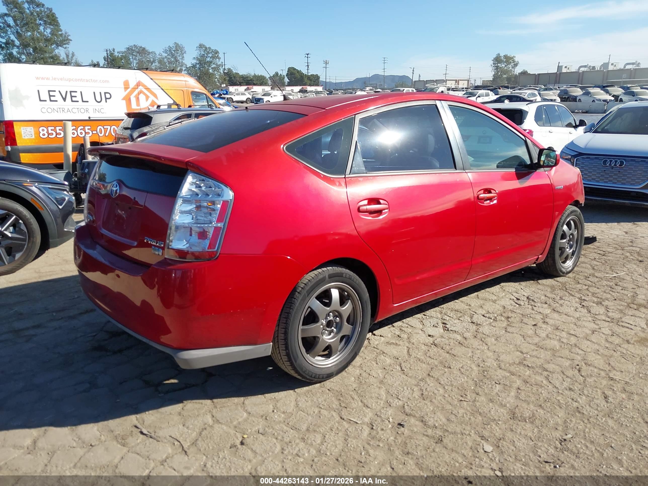 TOYOTA PRIUS image 4