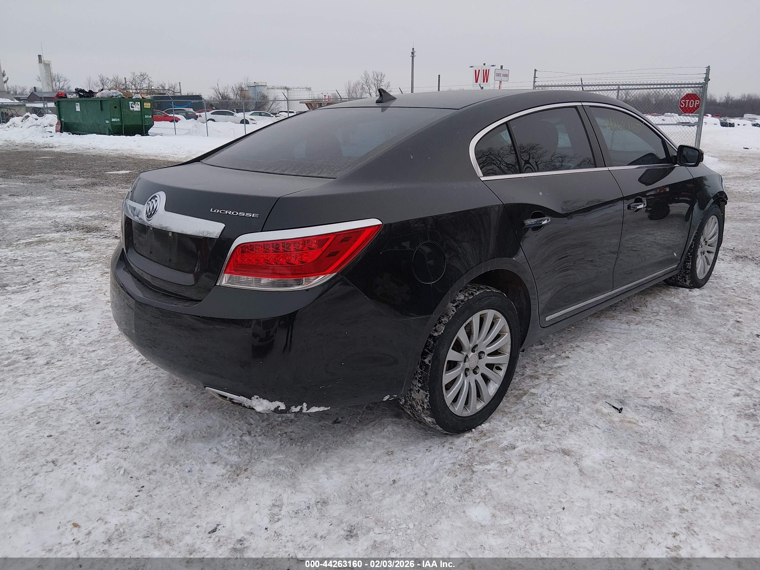 BUICK LACROSSE image 4