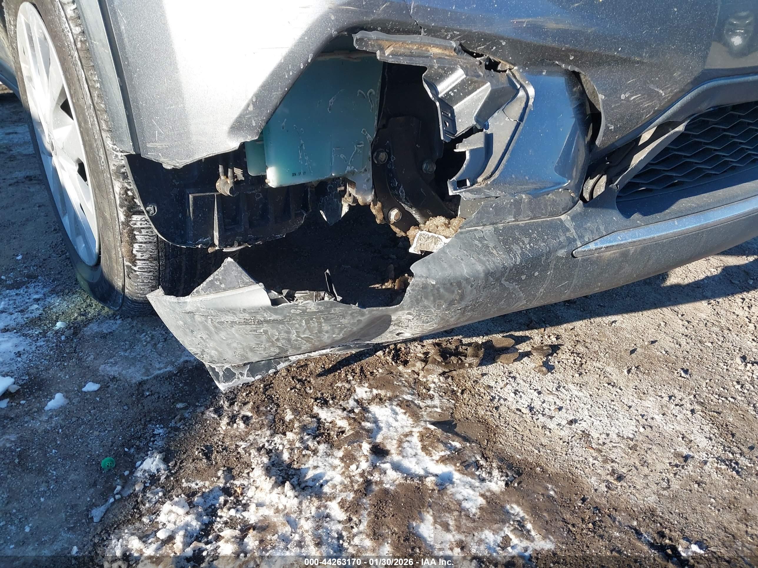 NISSAN ROGUE image 6