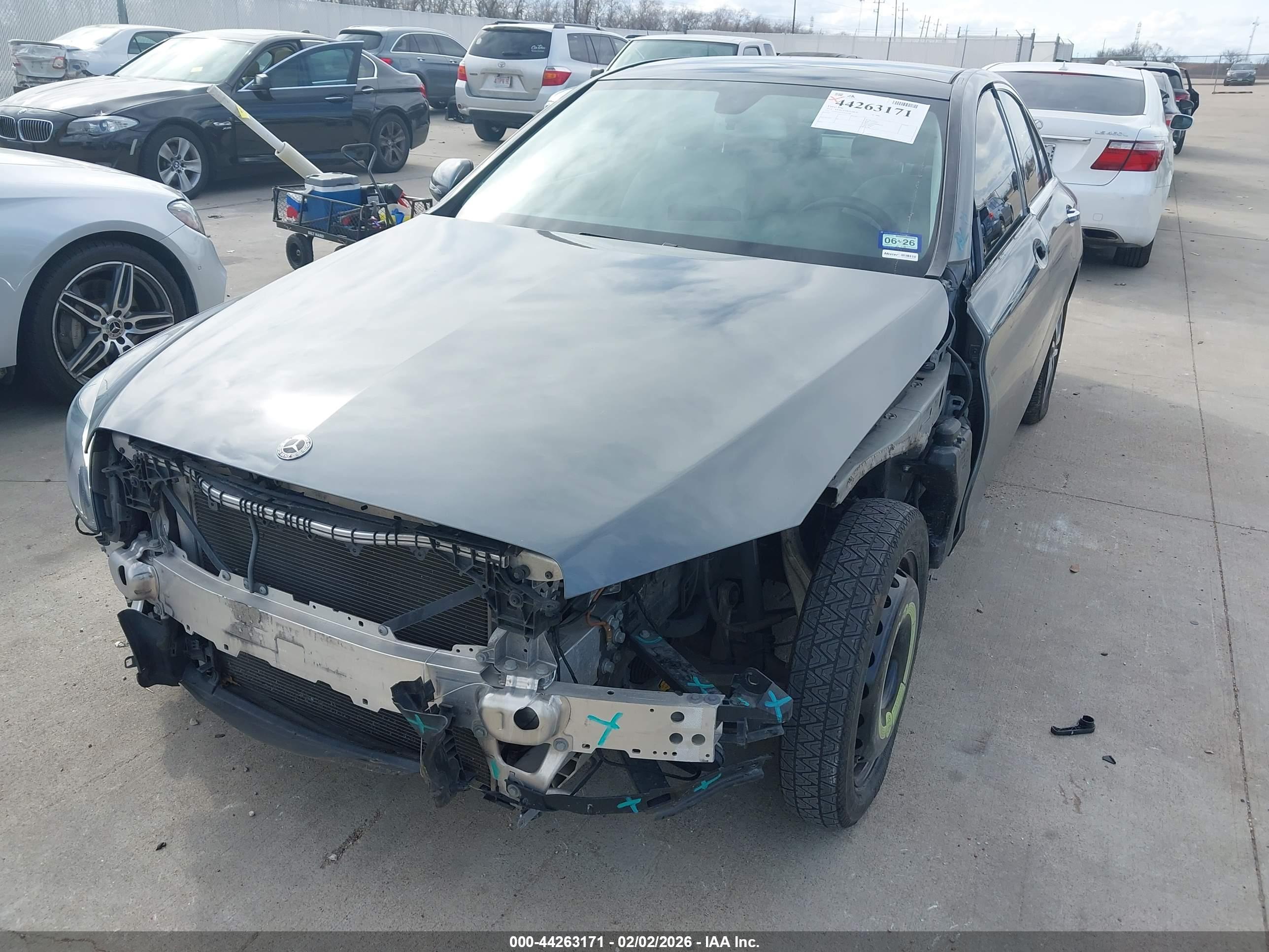 MERCEDES-BENZ C image 6