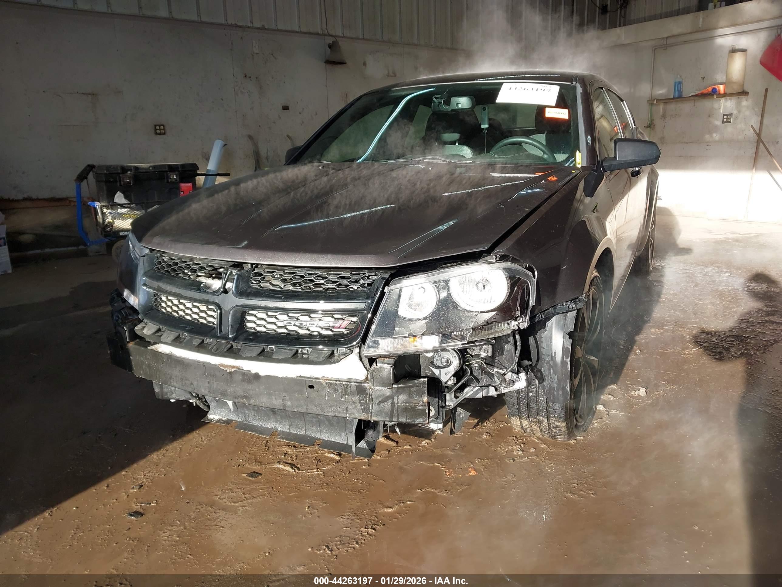 DODGE AVENGER image 6