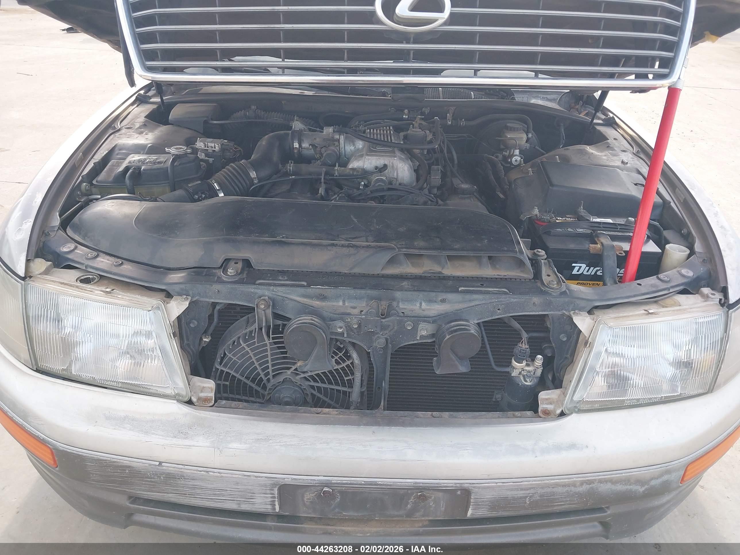 LEXUS LS image 10