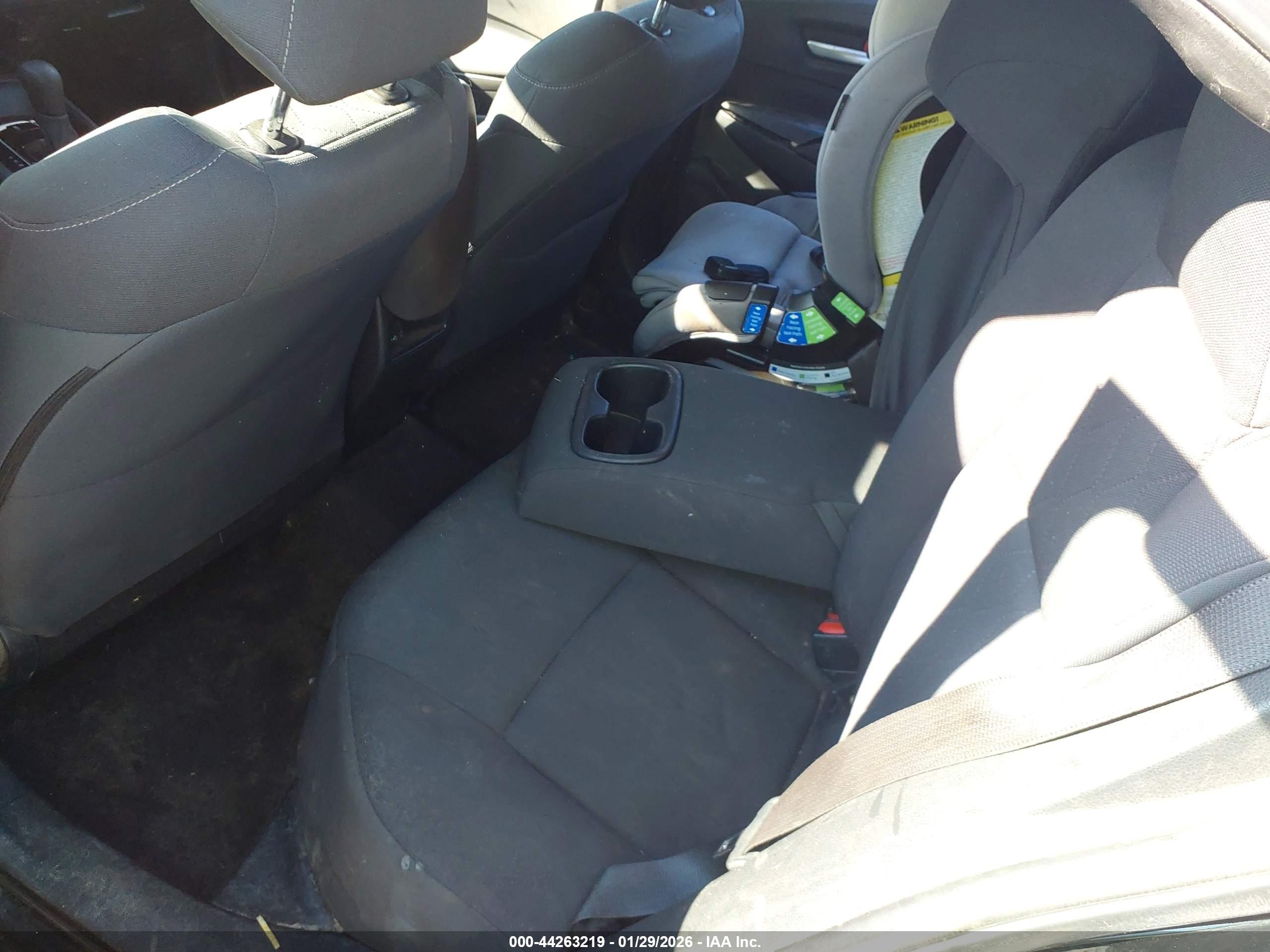 TOYOTA COROLLA image 8