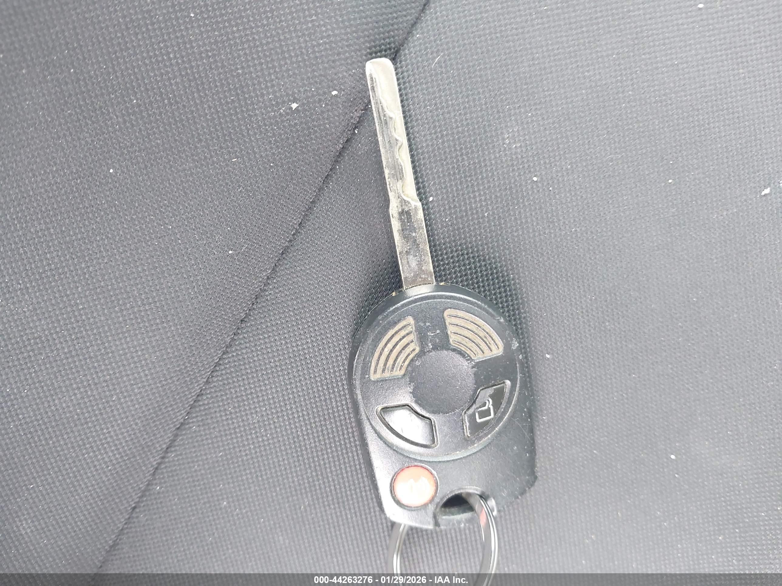 FORD ESCAPE image 11