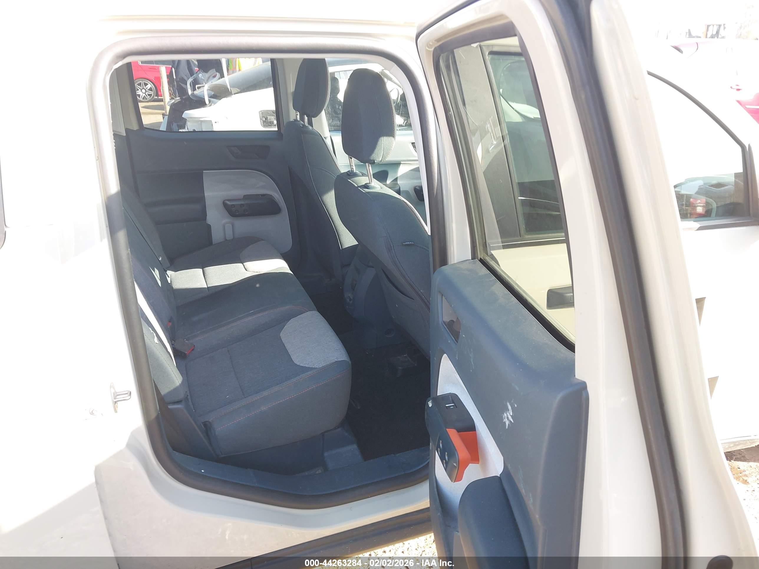 FORD MAVERICK image 8