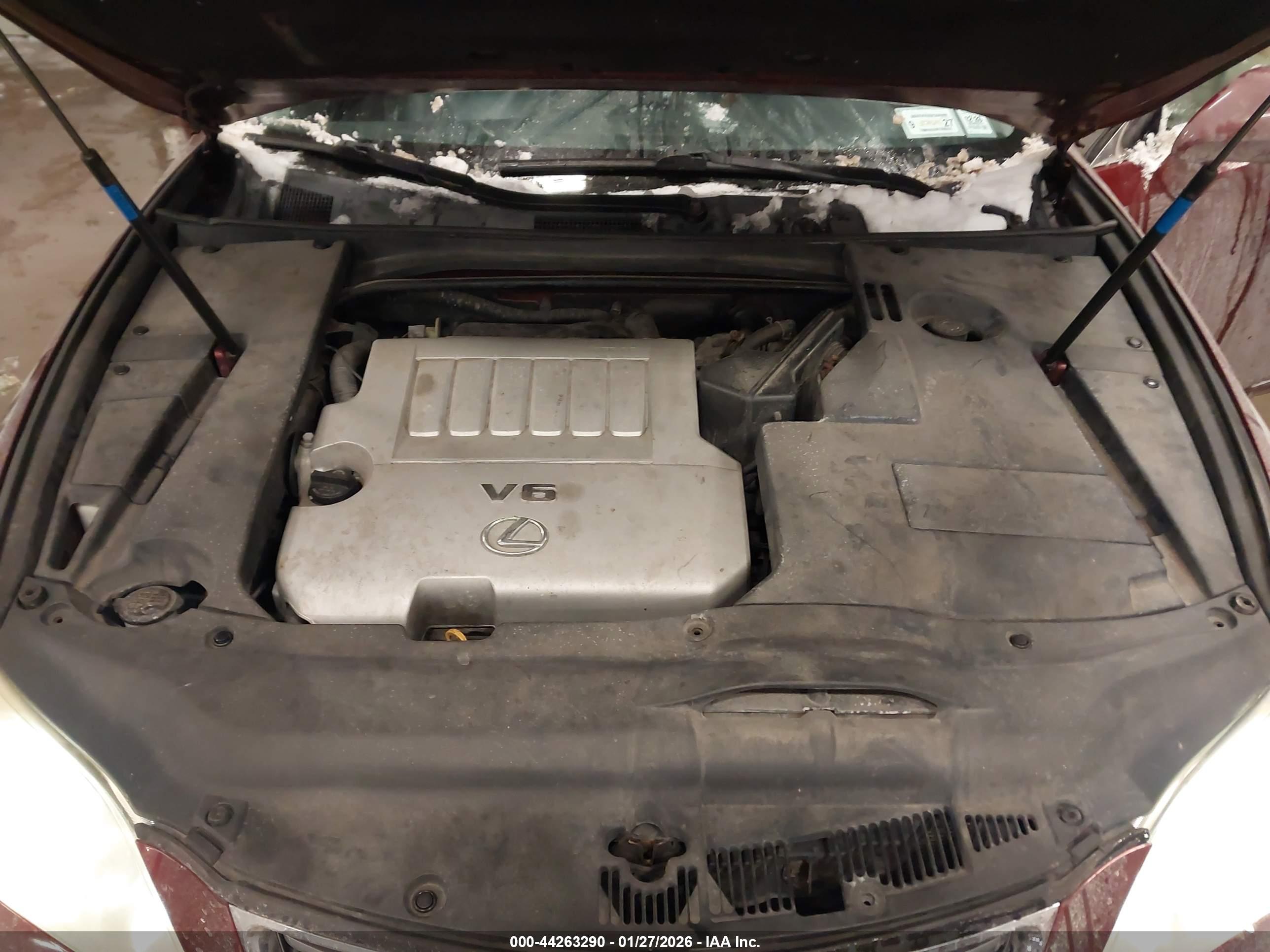 LEXUS ES image 10