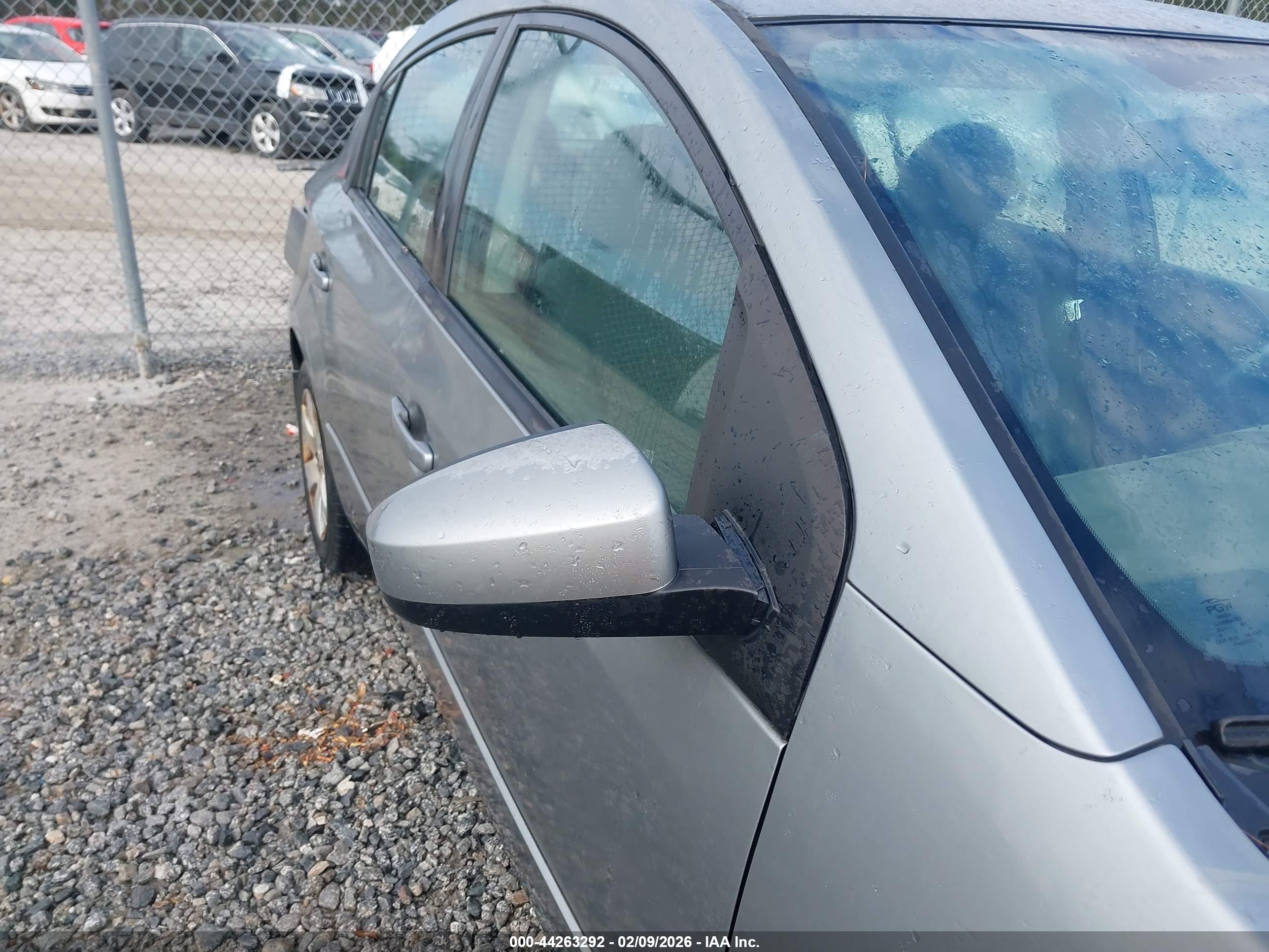 NISSAN SENTRA image 6