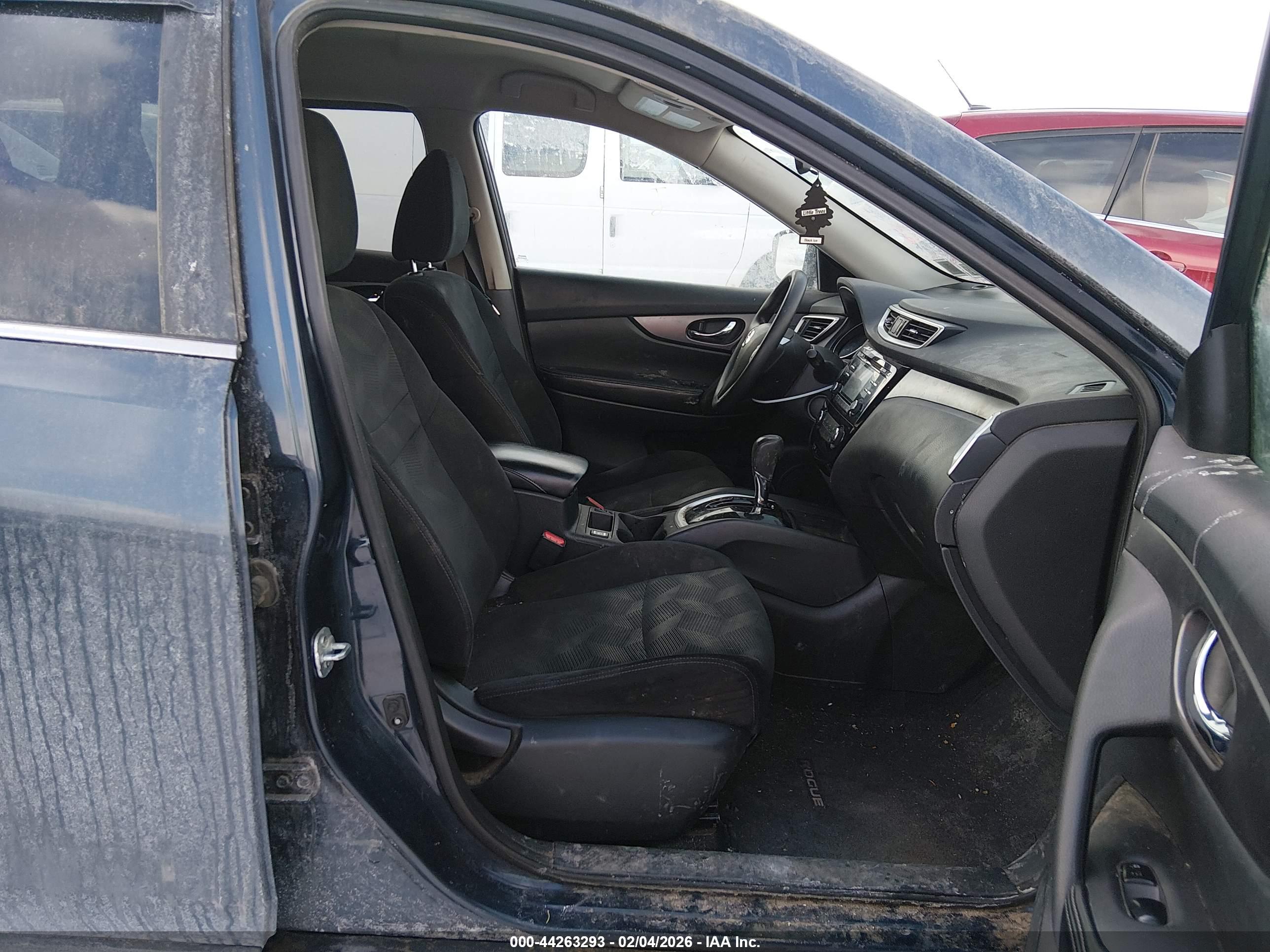NISSAN ROGUE image 5