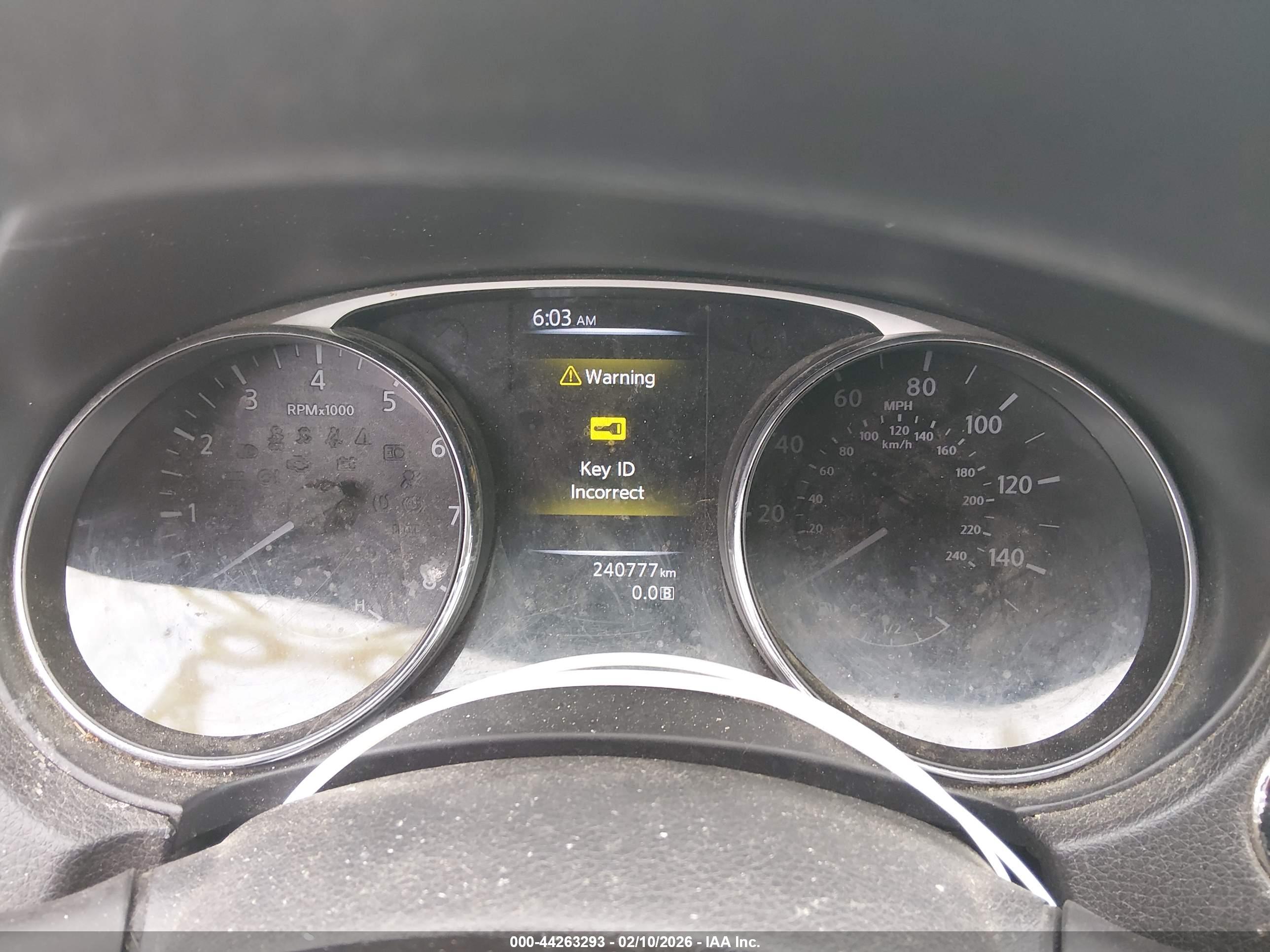 NISSAN ROGUE image 7