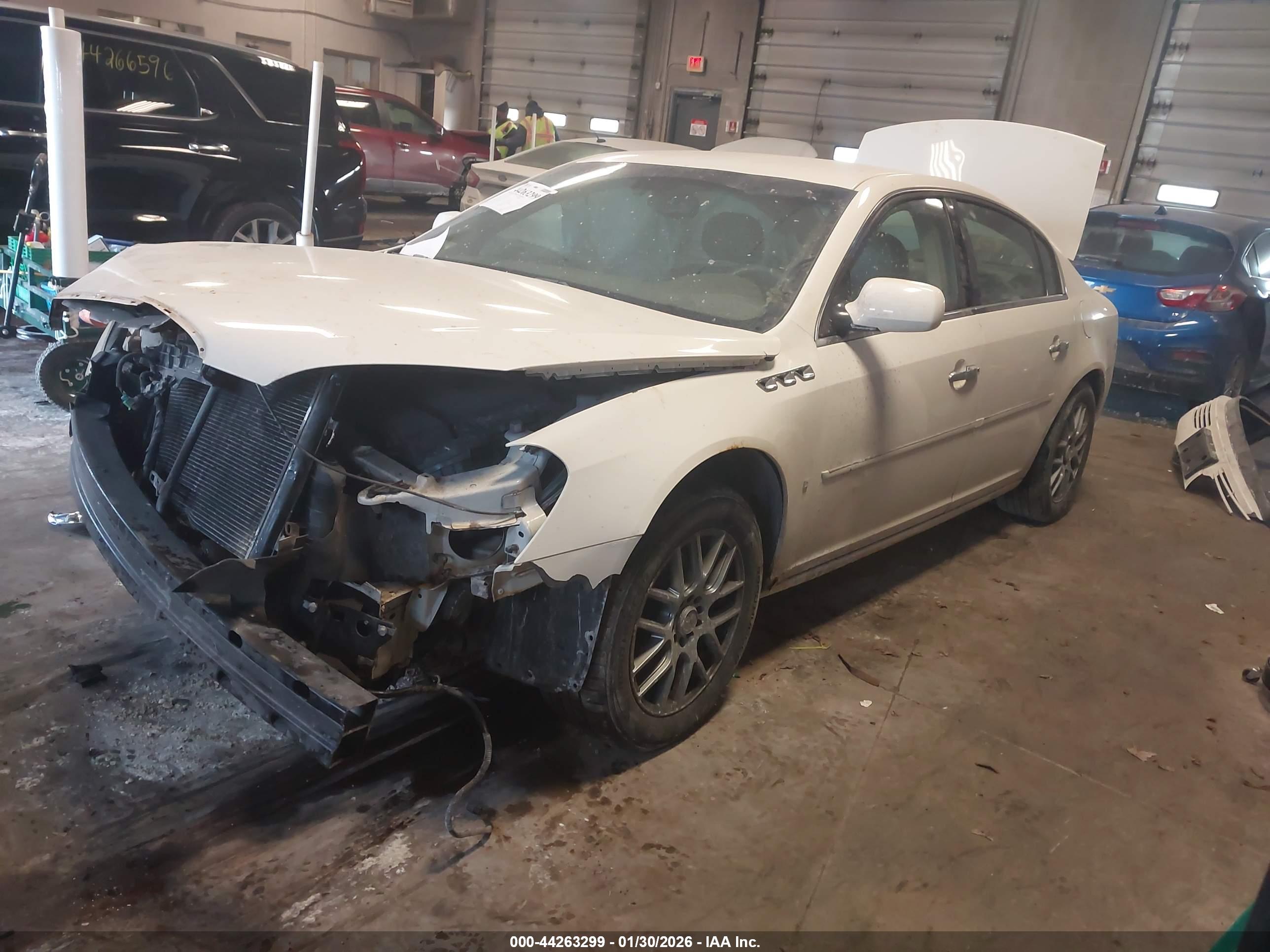 BUICK LUCERNE image 2