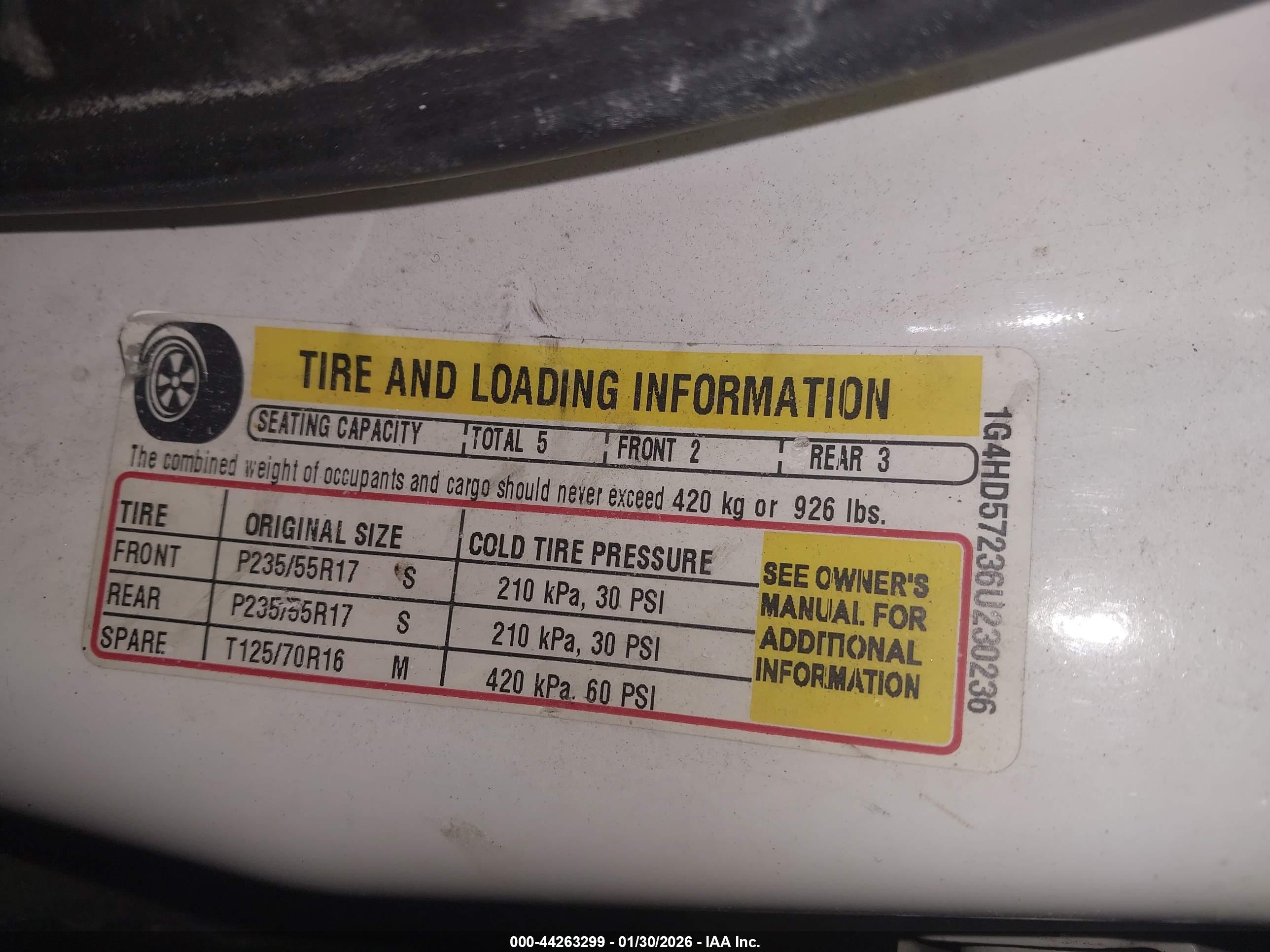 BUICK LUCERNE image 9