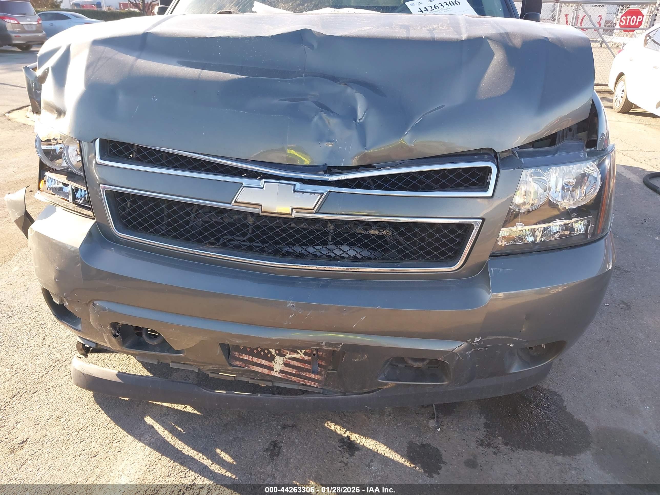 CHEVROLET AVALANCHE image 6