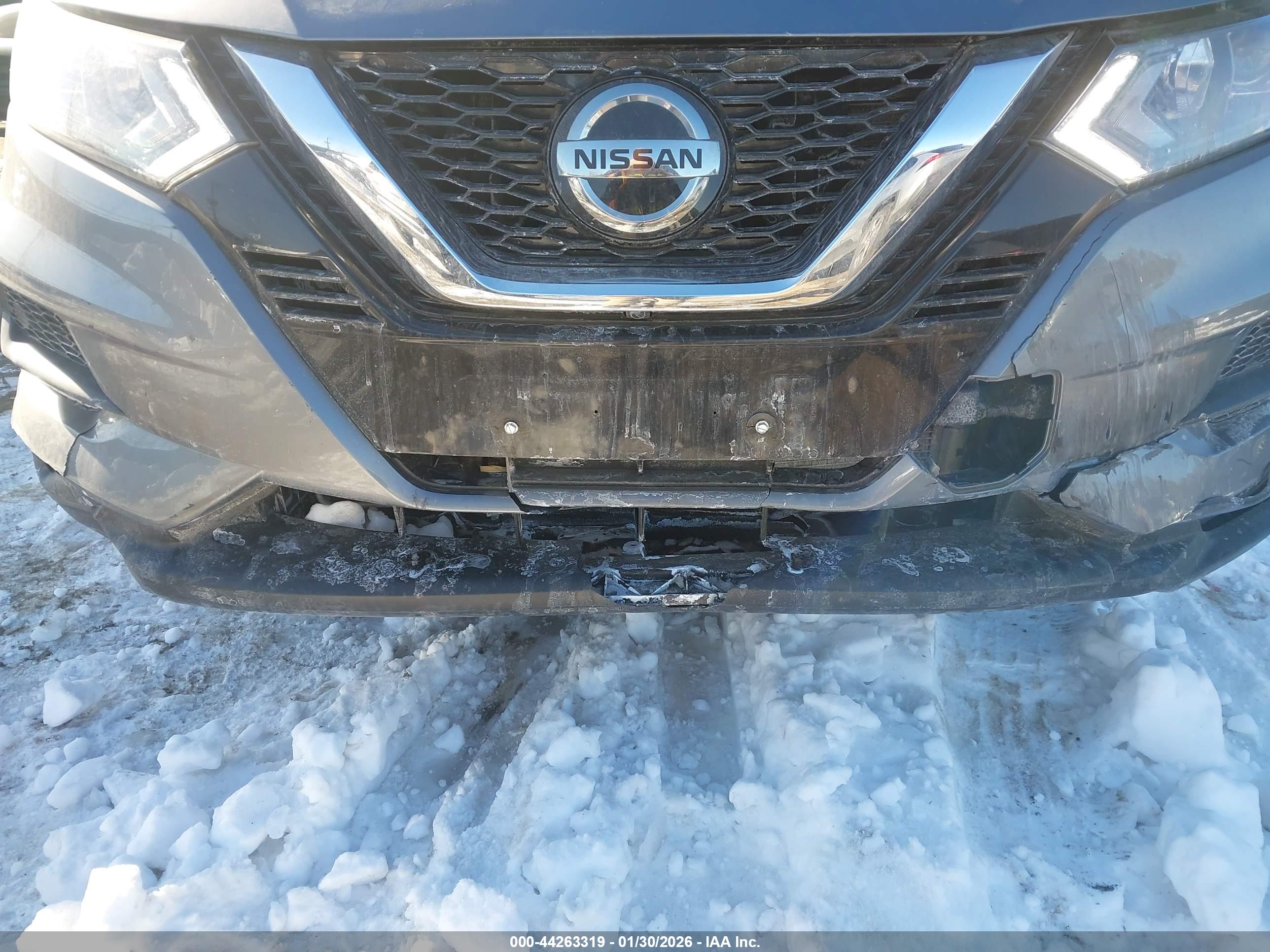 NISSAN ROGUE image 6