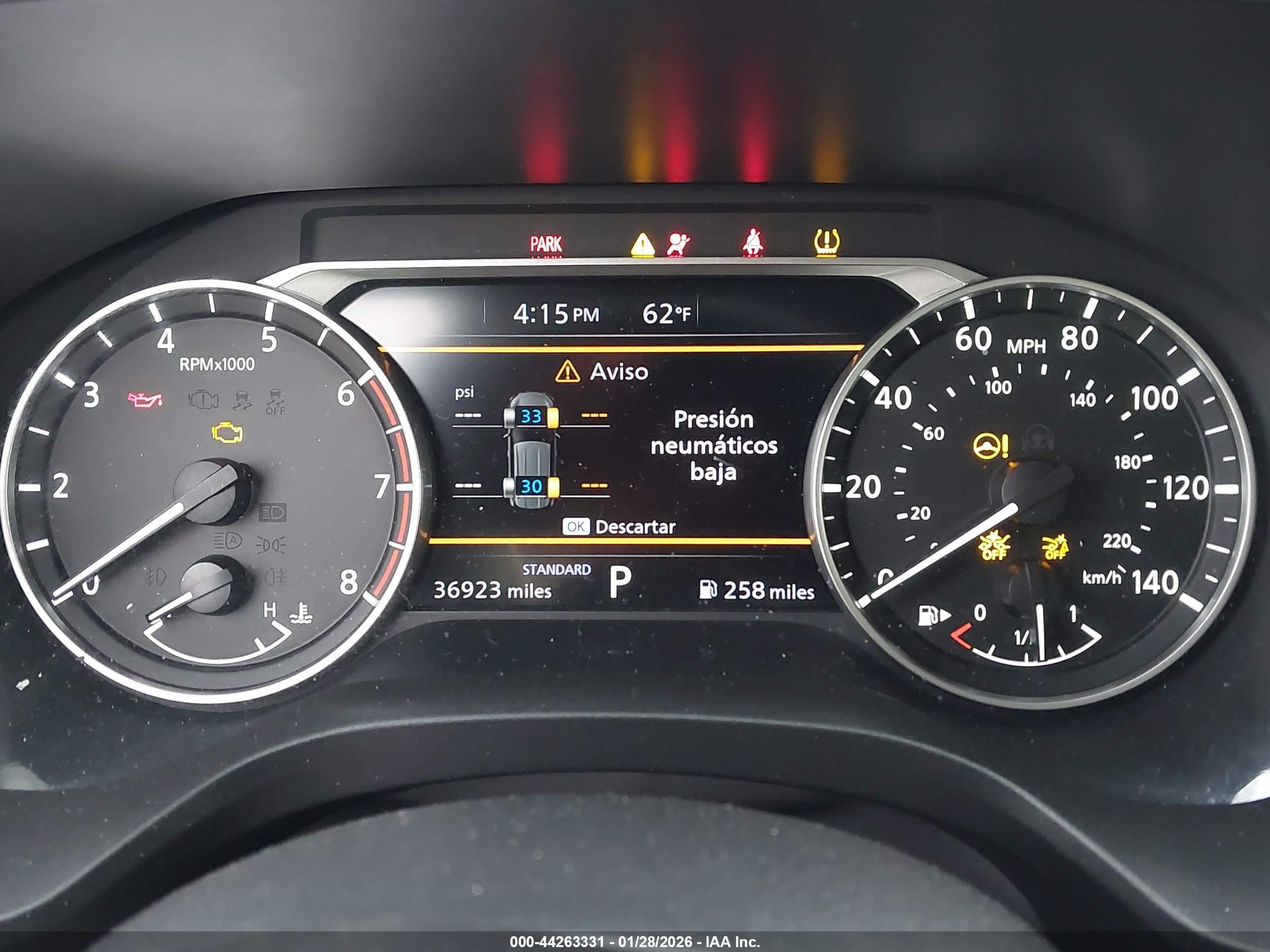 NISSAN ROGUE image 7