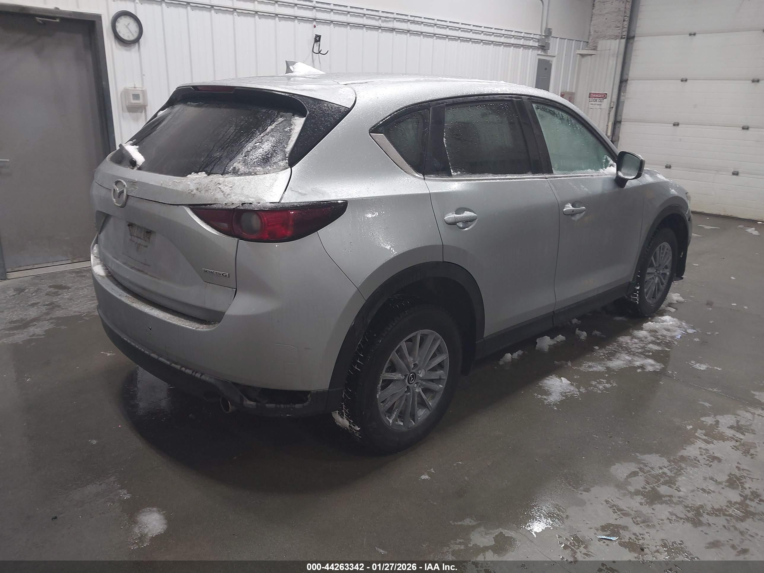 MAZDA CX-5 image 4