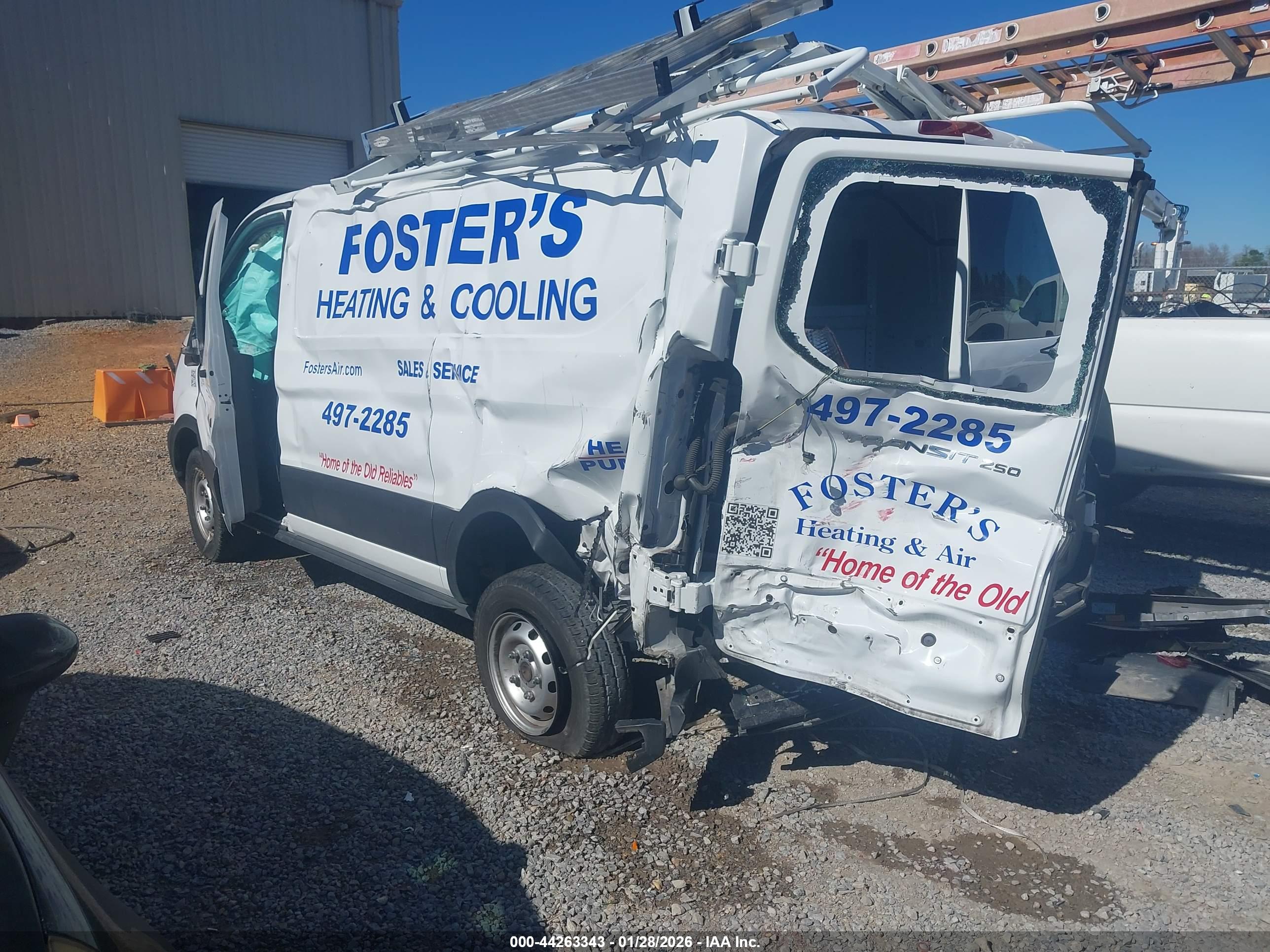 FORD TRANSIT-250 image 3