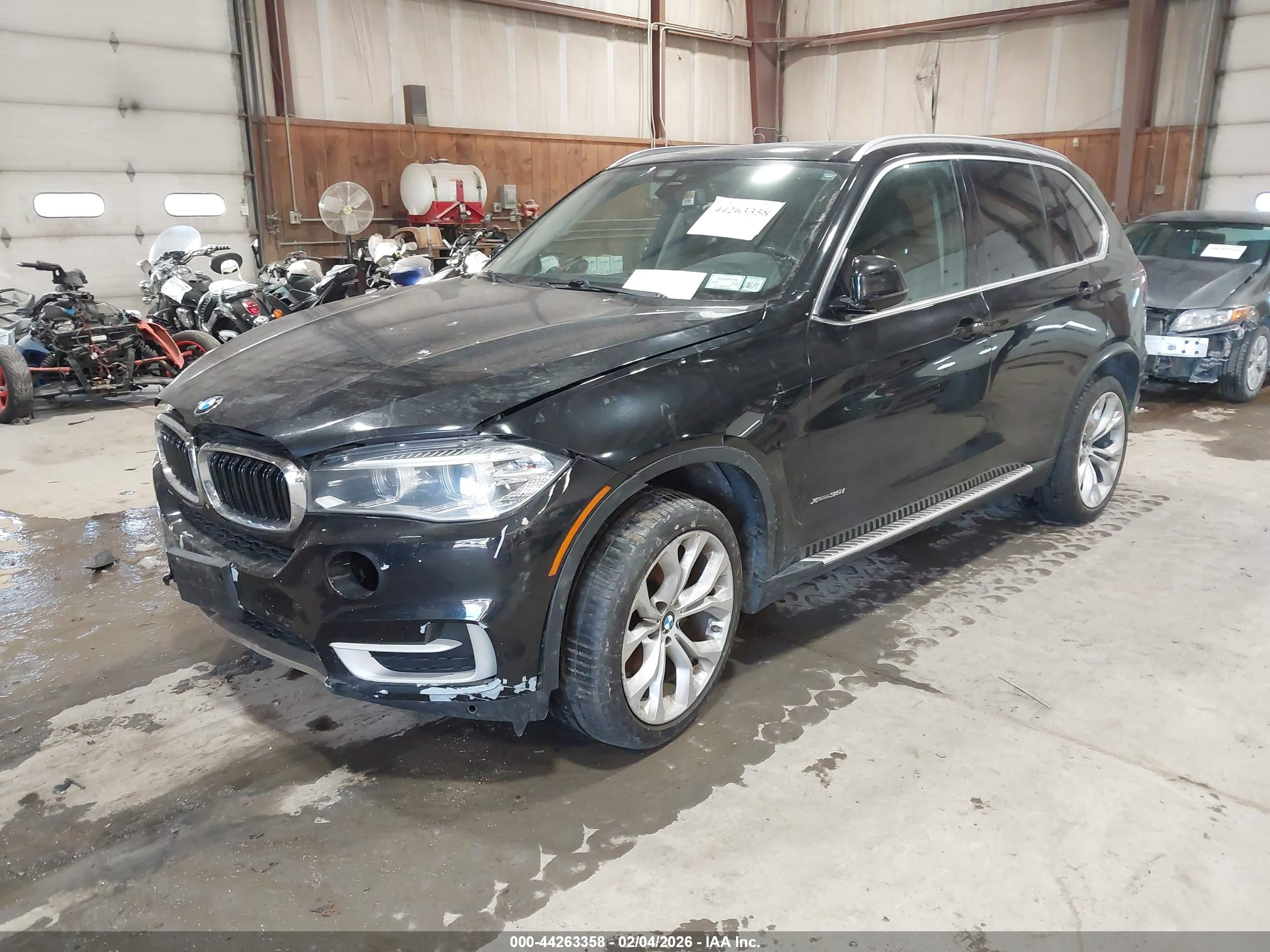 BMW X5 image 2