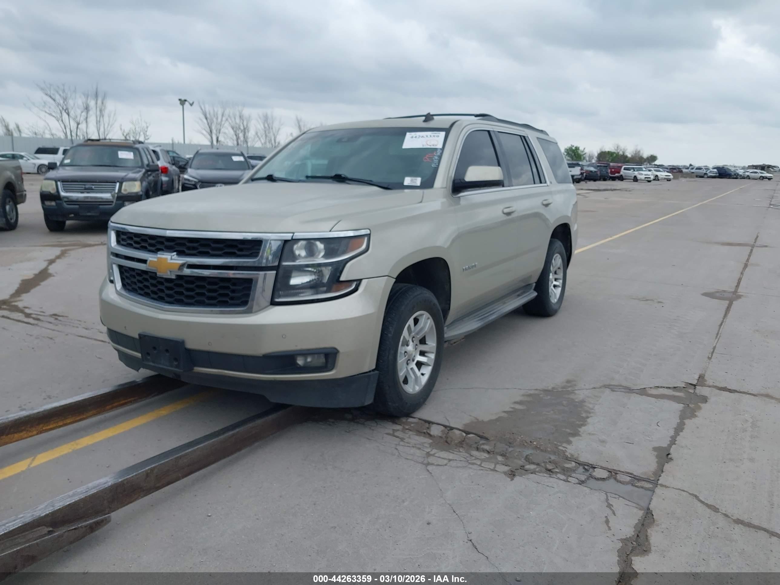 CHEVROLET TAHOE image 2