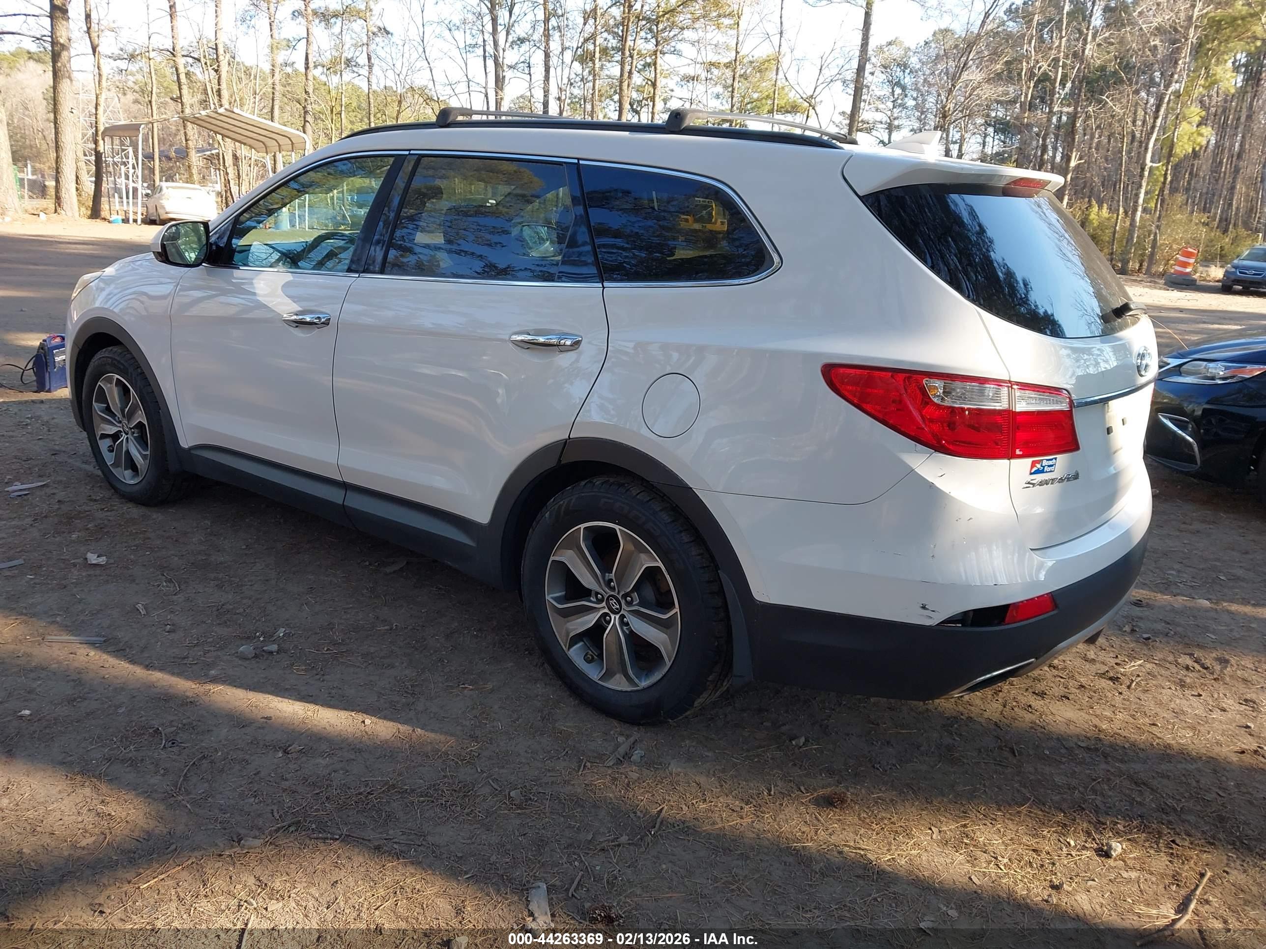 HYUNDAI SANTA image 3