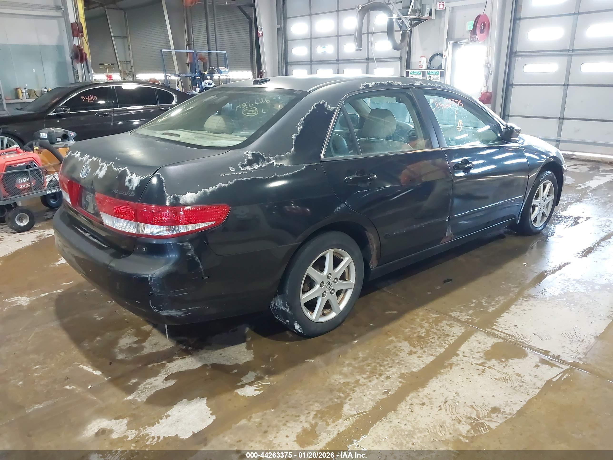 HONDA ACCORD image 4