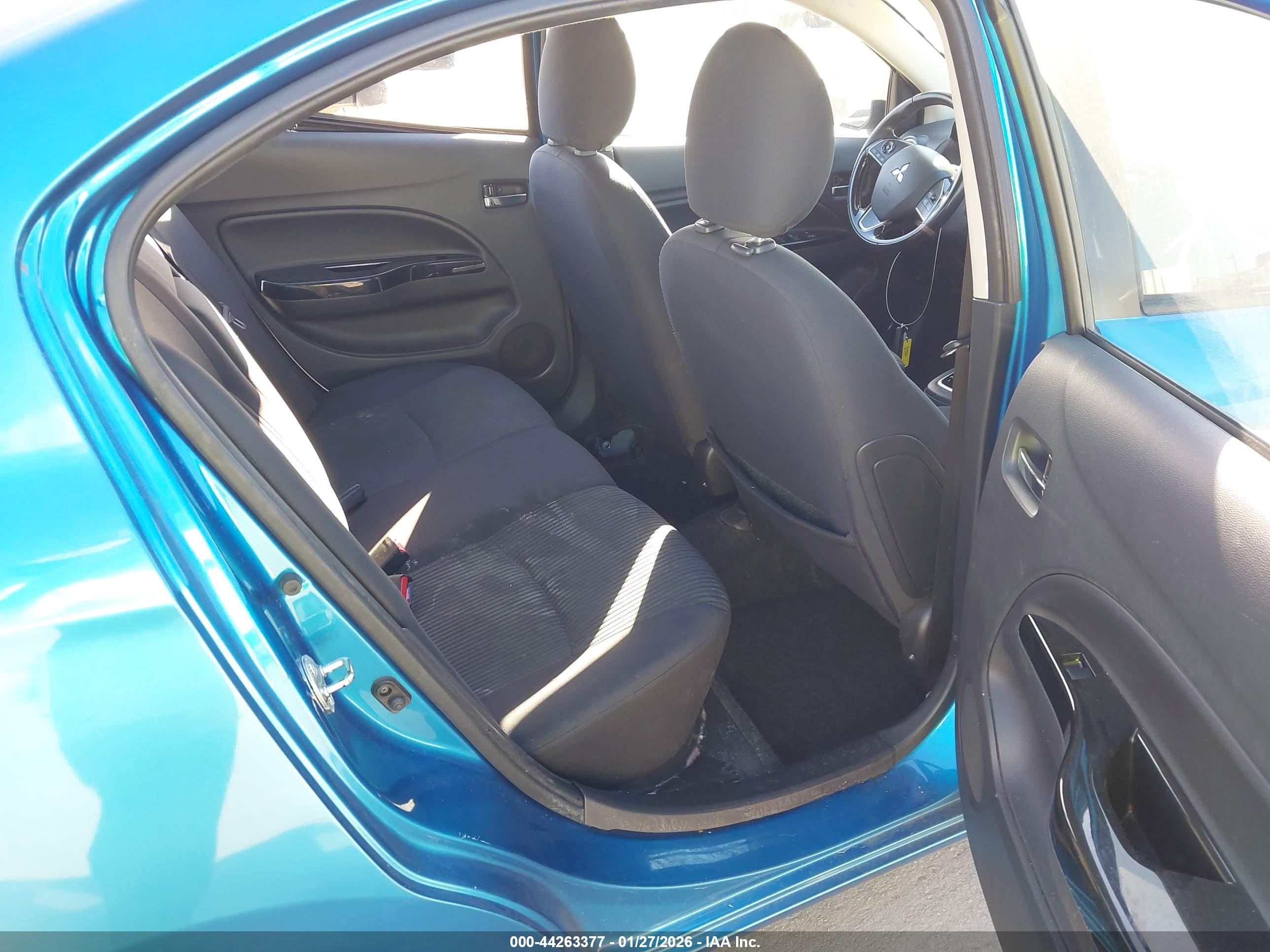 MITSUBISHI MIRAGE image 8