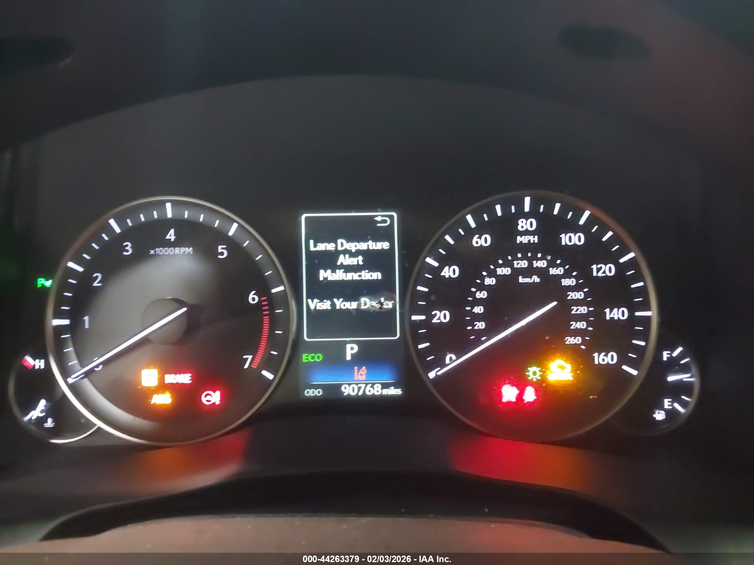 LEXUS ES image 7