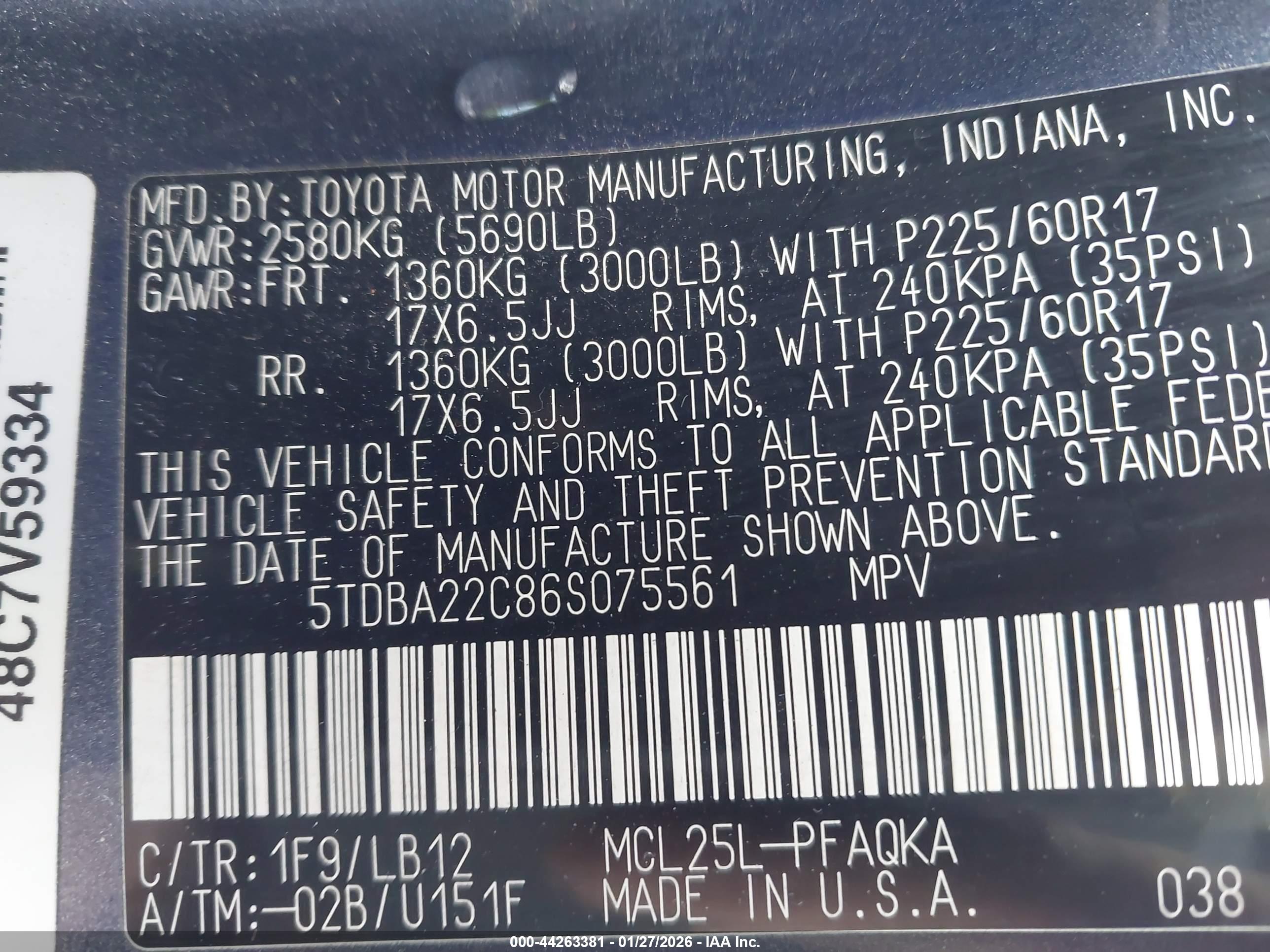 TOYOTA SIENNA image 9