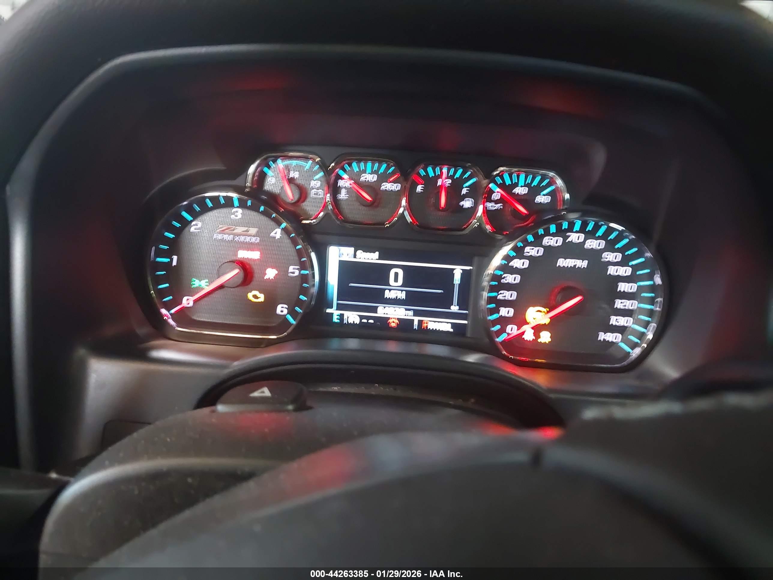 CHEVROLET SILVERADO image 7