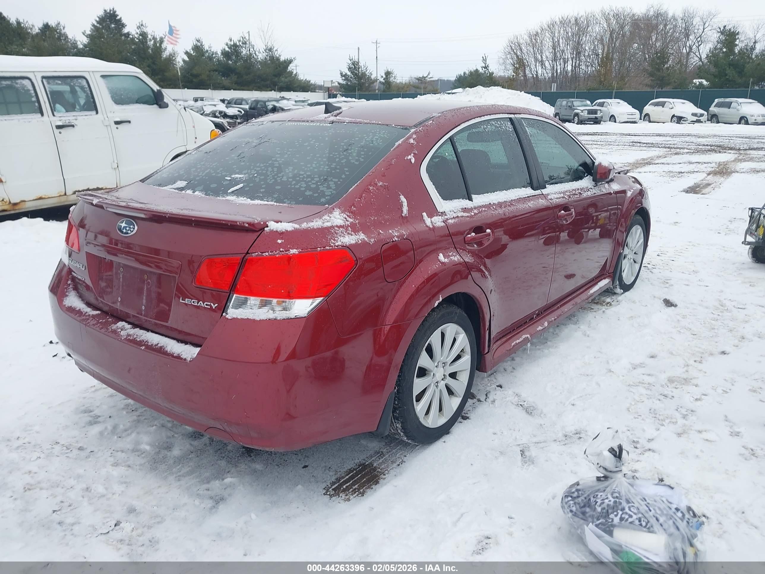 SUBARU LEGACY image 4