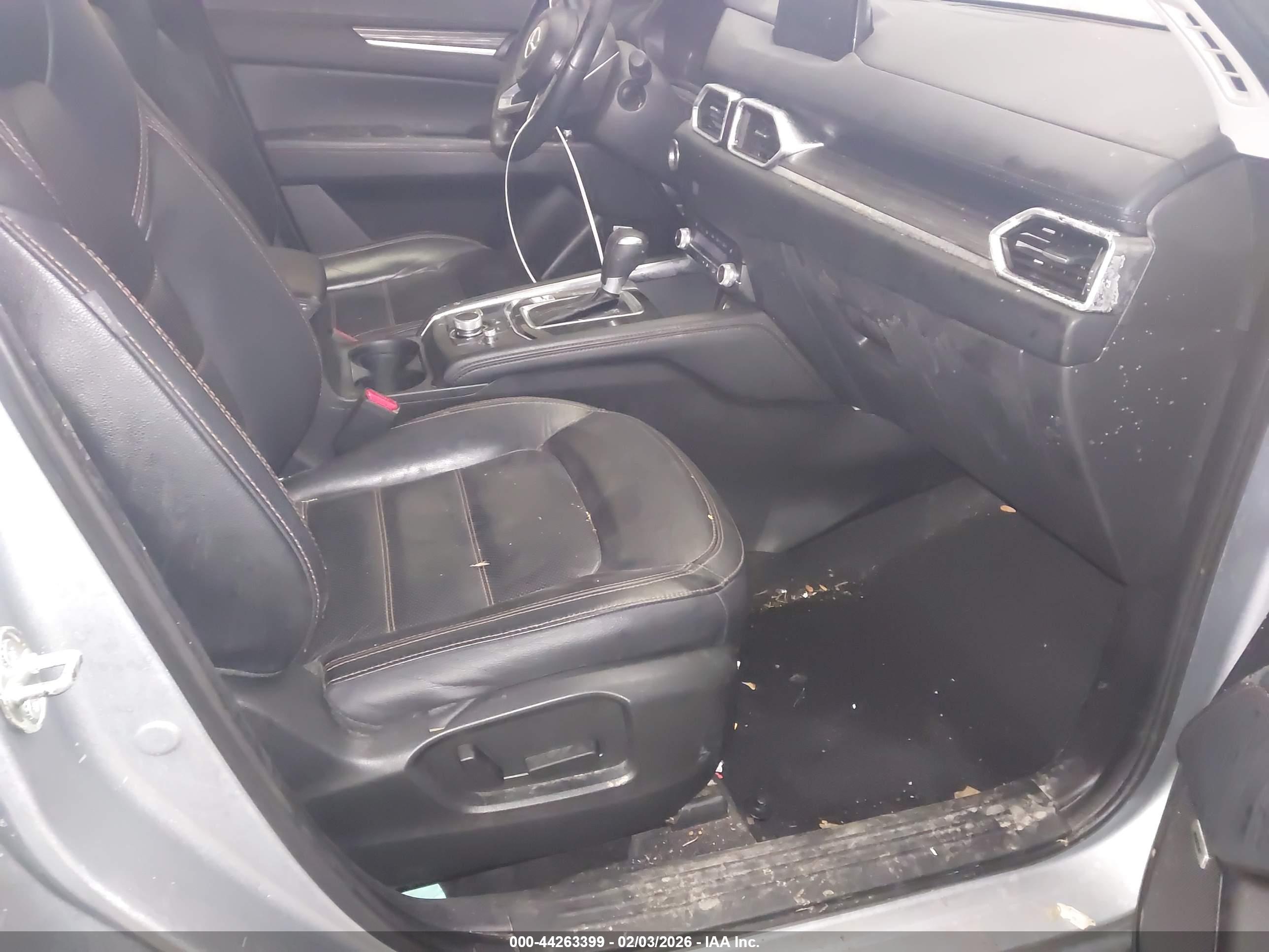 MAZDA CX-5 image 5