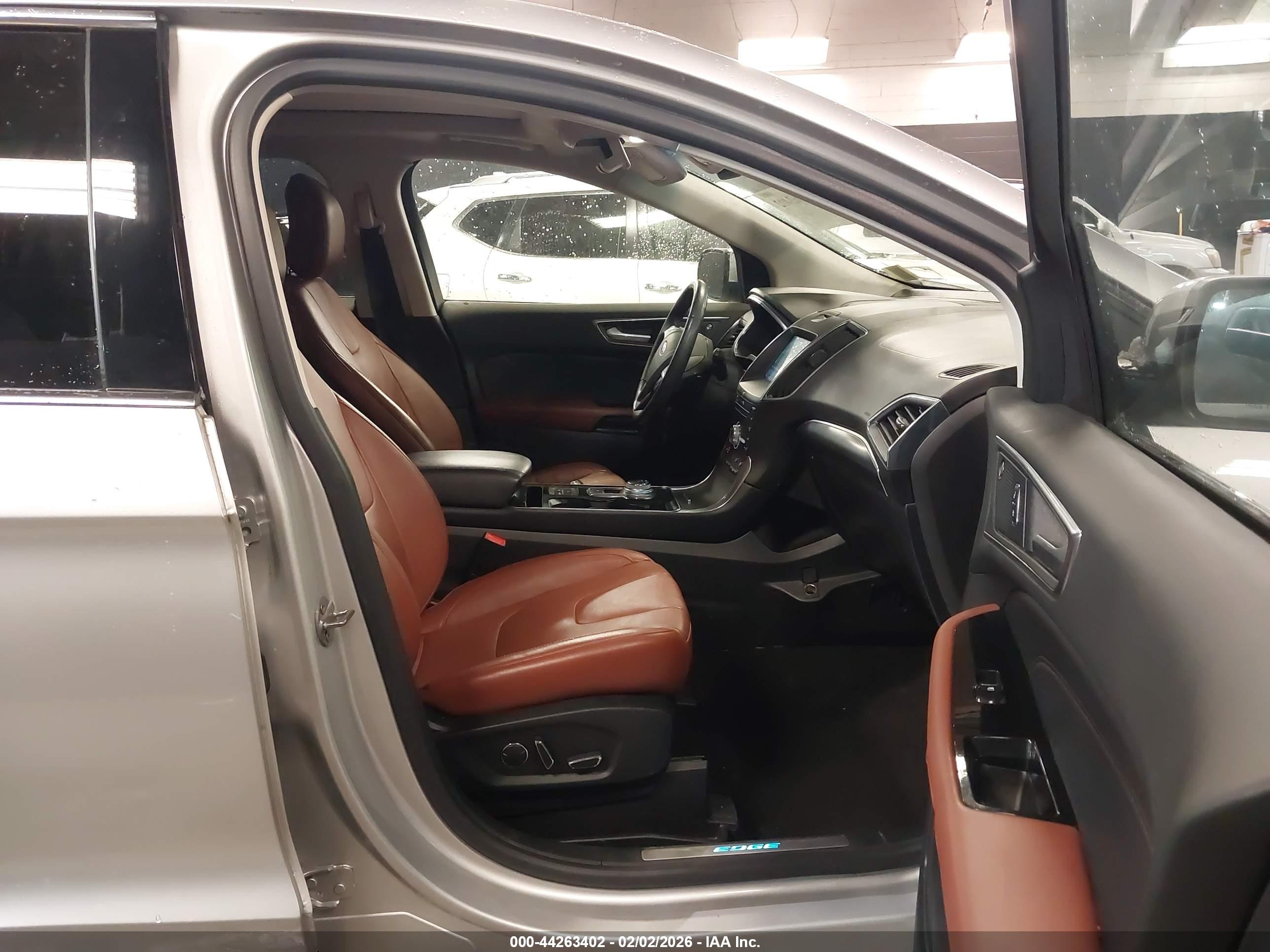 FORD EDGE image 5