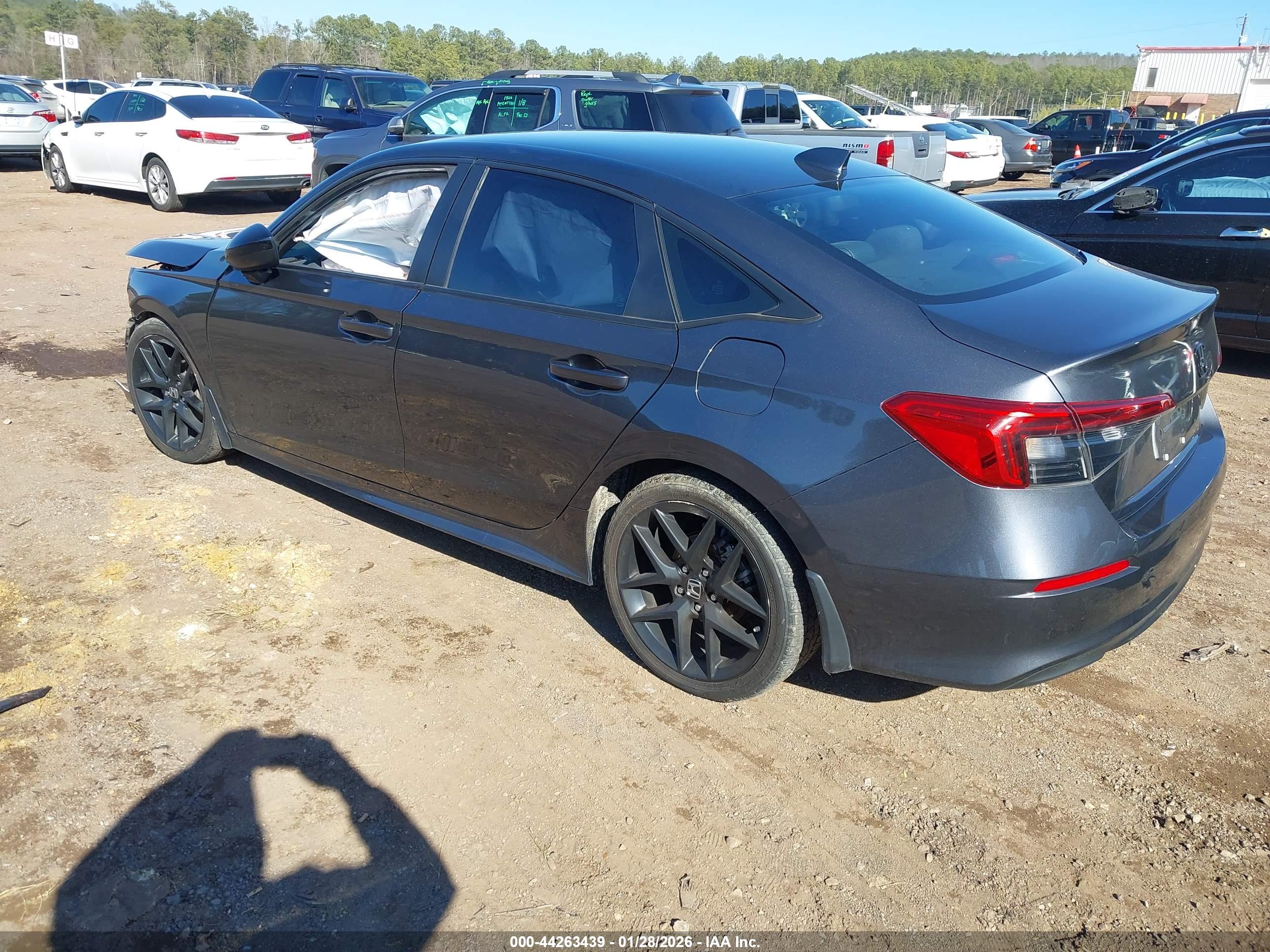 HONDA CIVIC image 3