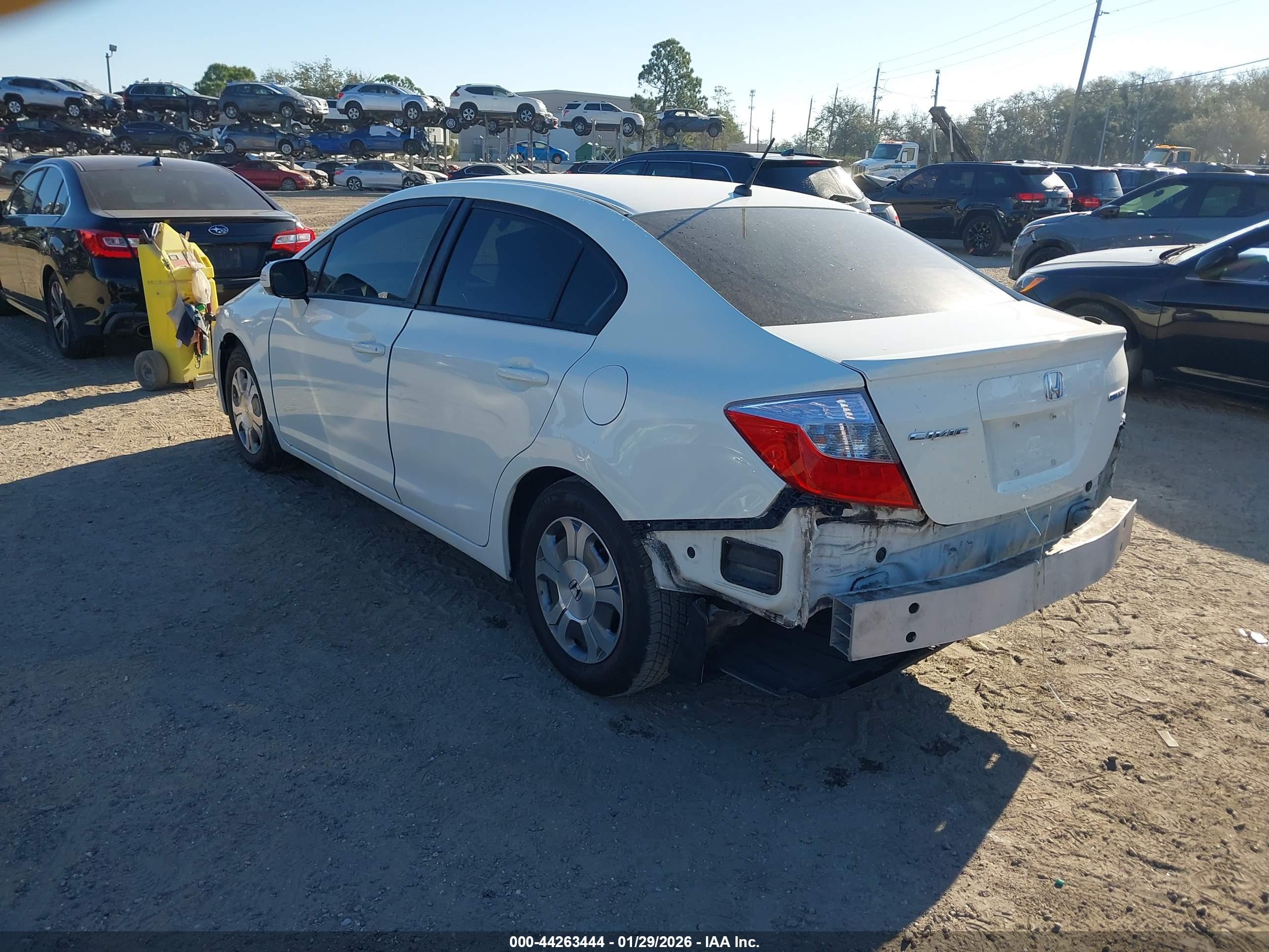 HONDA CIVIC image 3