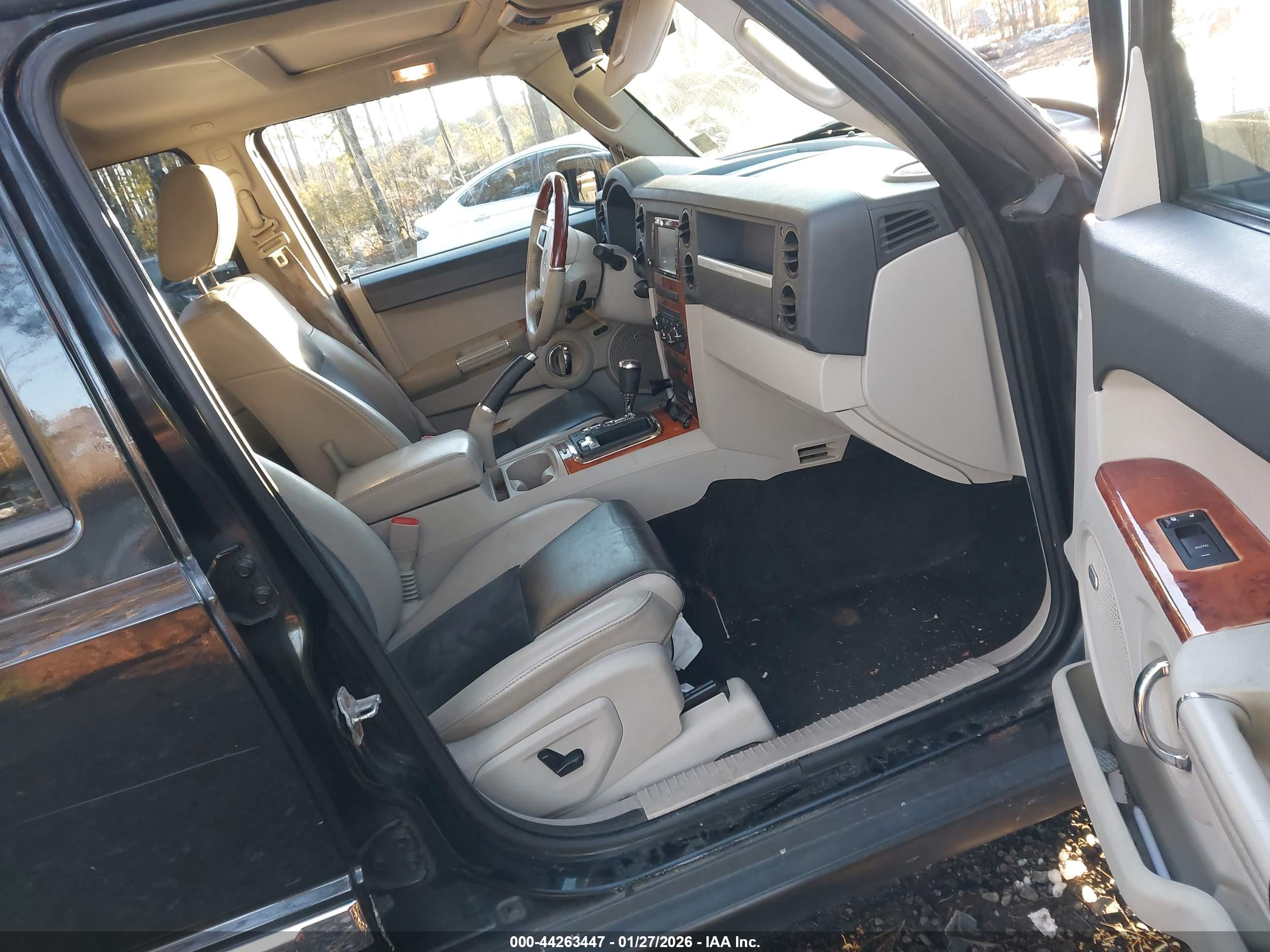 JEEP COMMANDER image 5