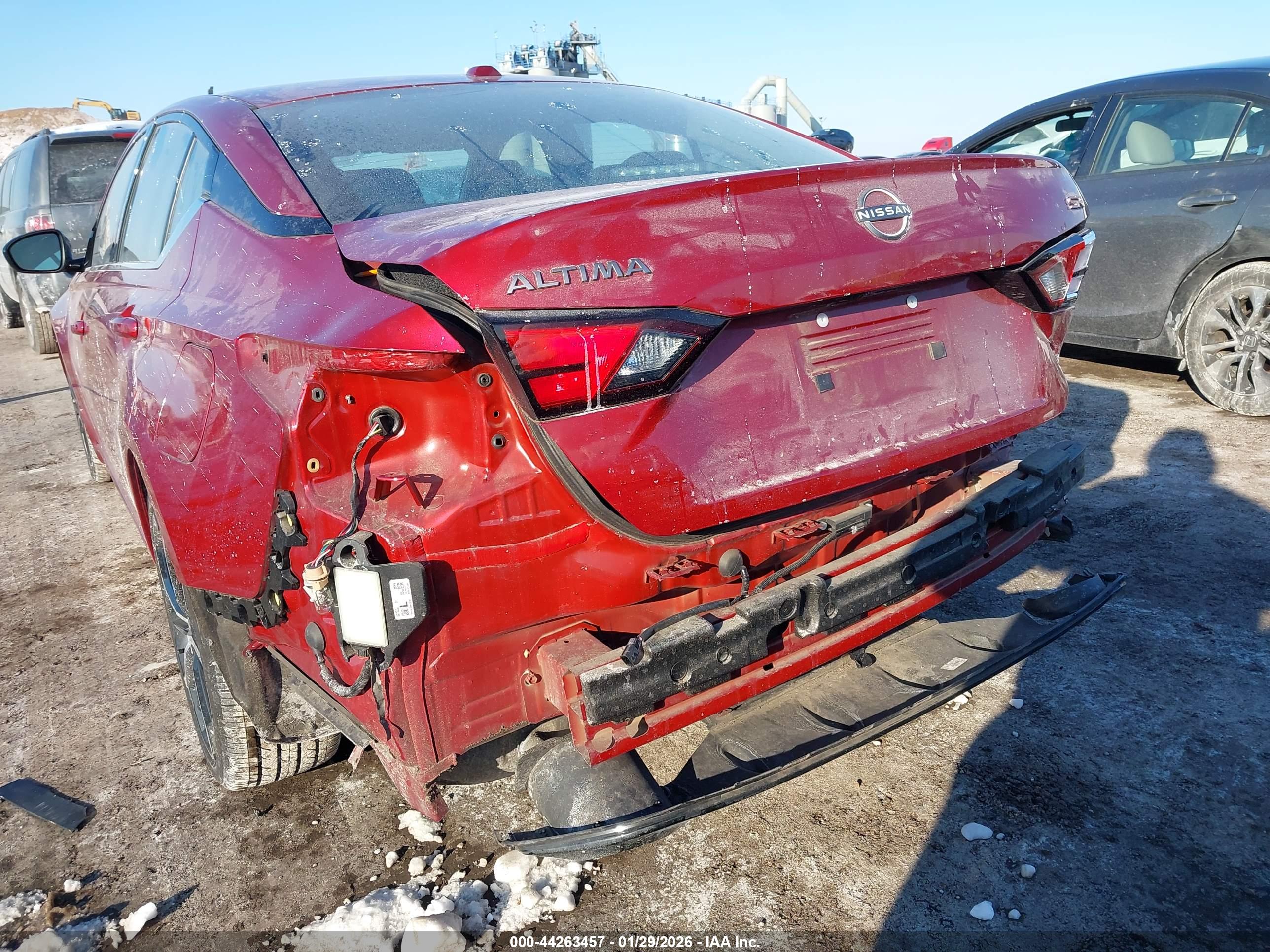 NISSAN ALTIMA image 6