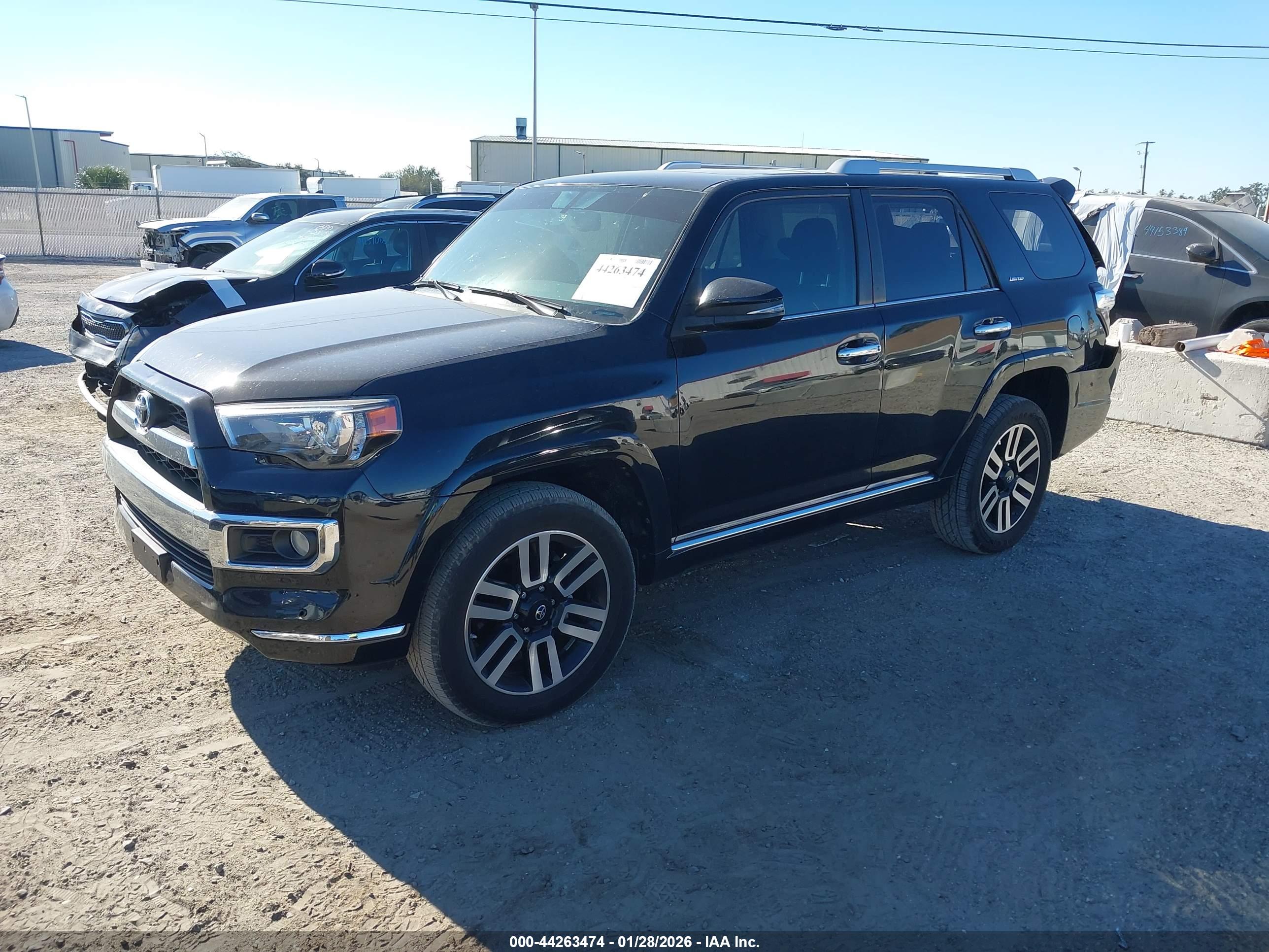 TOYOTA 4RUNNER image 2