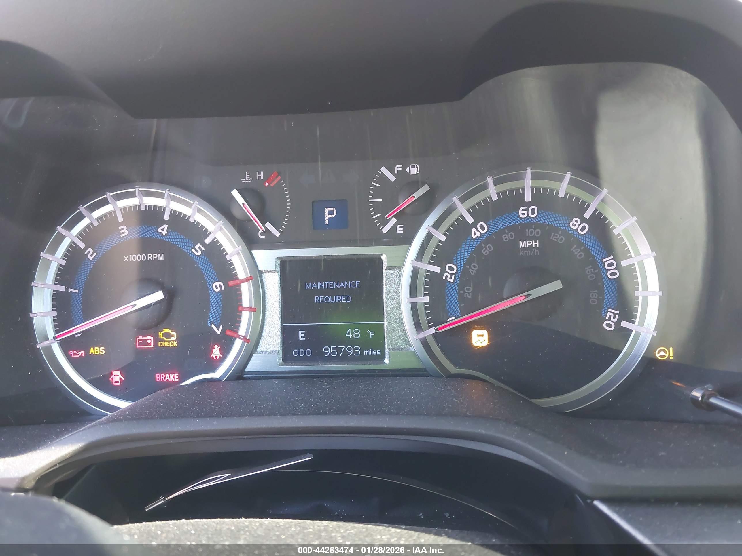 TOYOTA 4RUNNER image 7