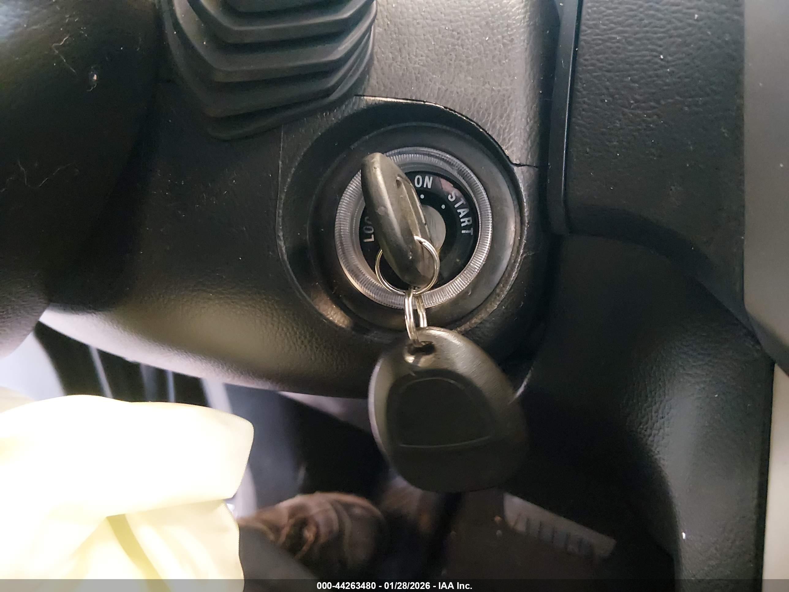 CHEVROLET CAPTIVA image 11