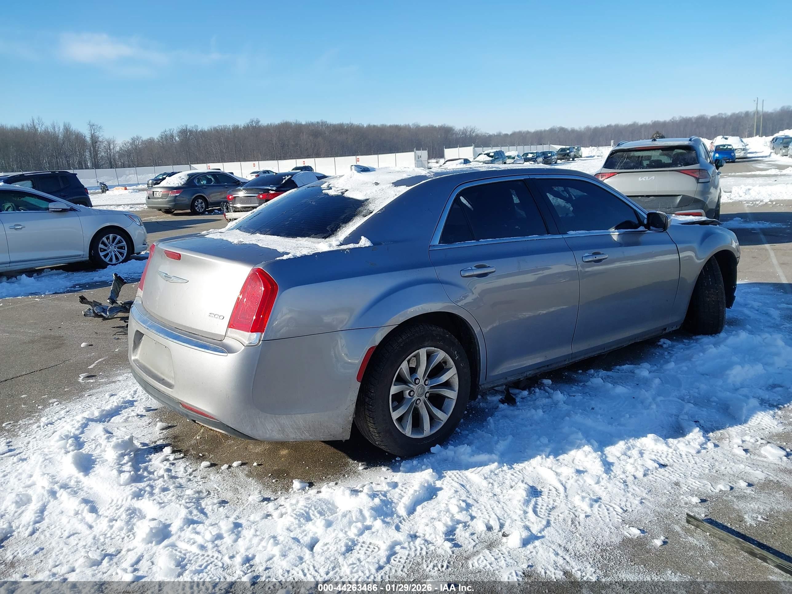 CHRYSLER 300 image 4