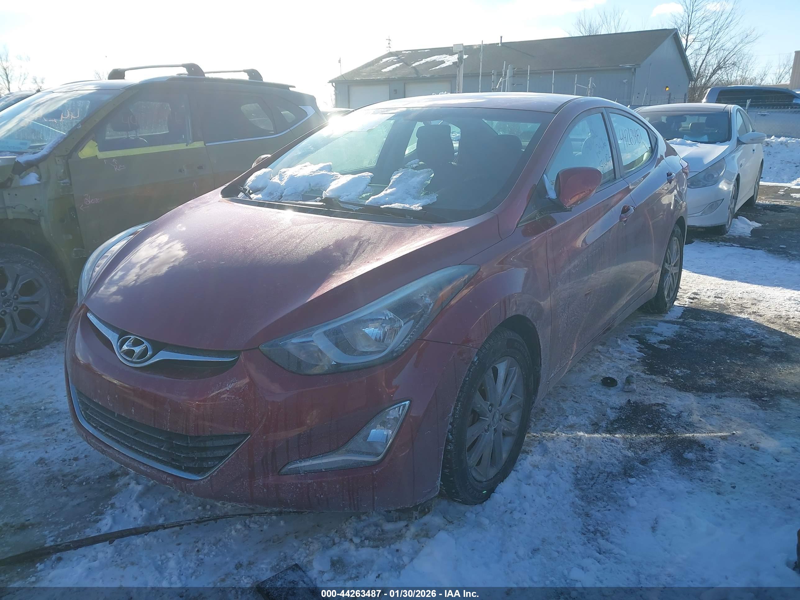 HYUNDAI ELANTRA image 2