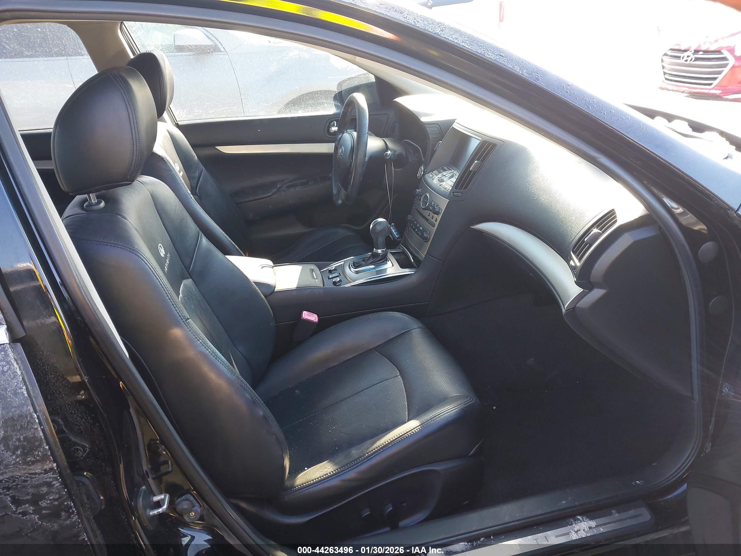 INFINITI G37X image 5