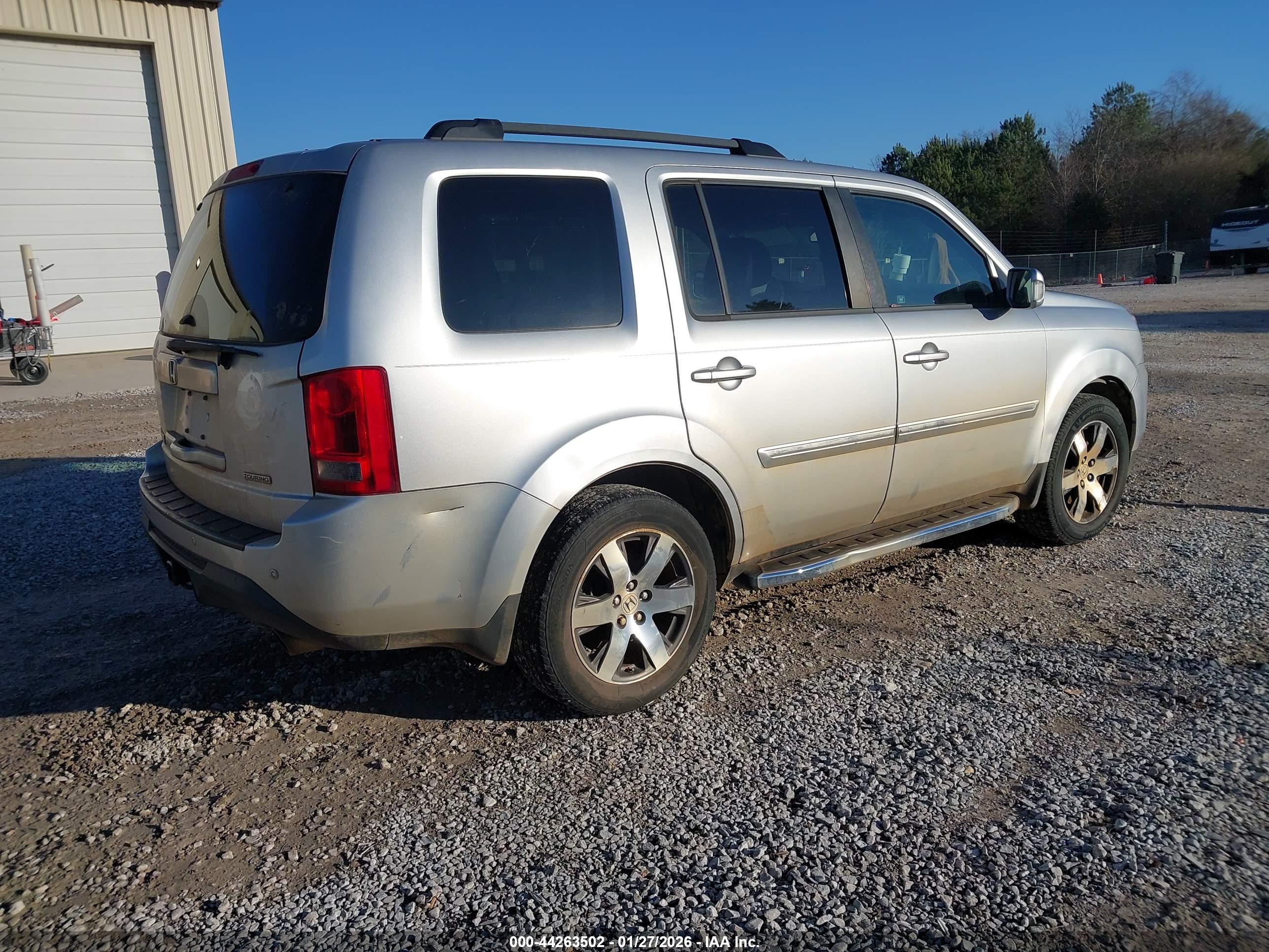 HONDA PILOT image 4