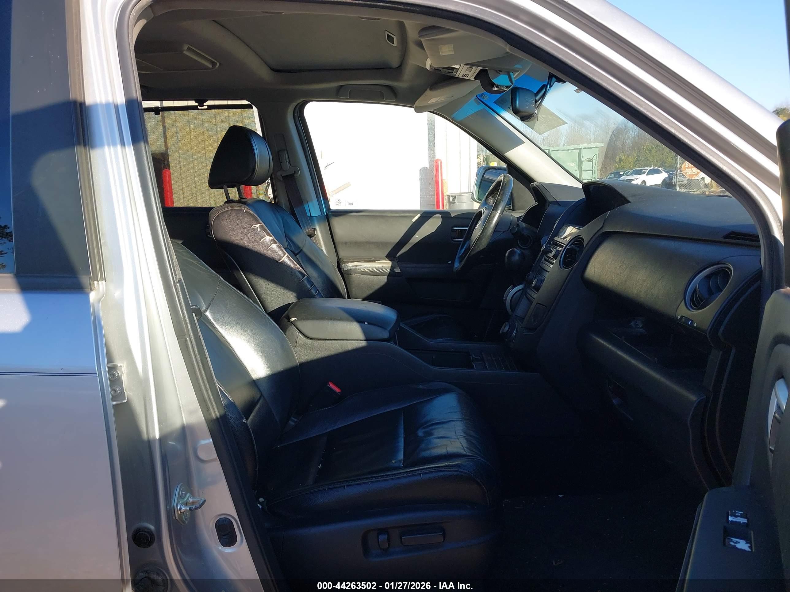 HONDA PILOT image 5