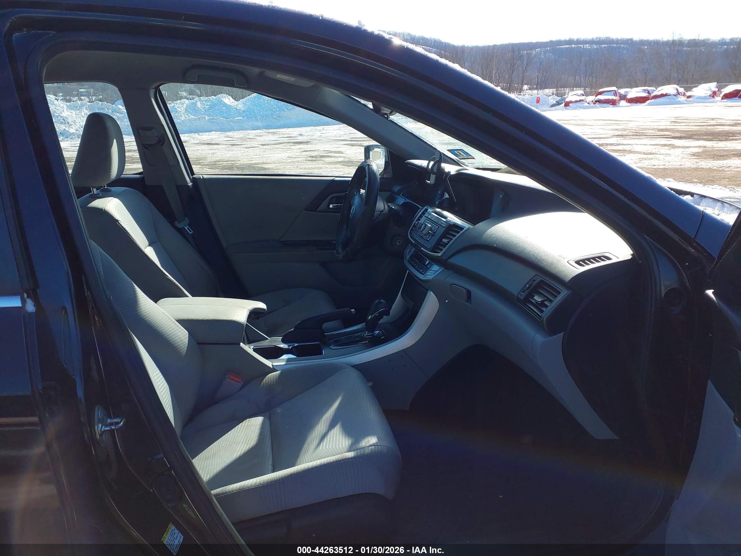 HONDA ACCORD image 5