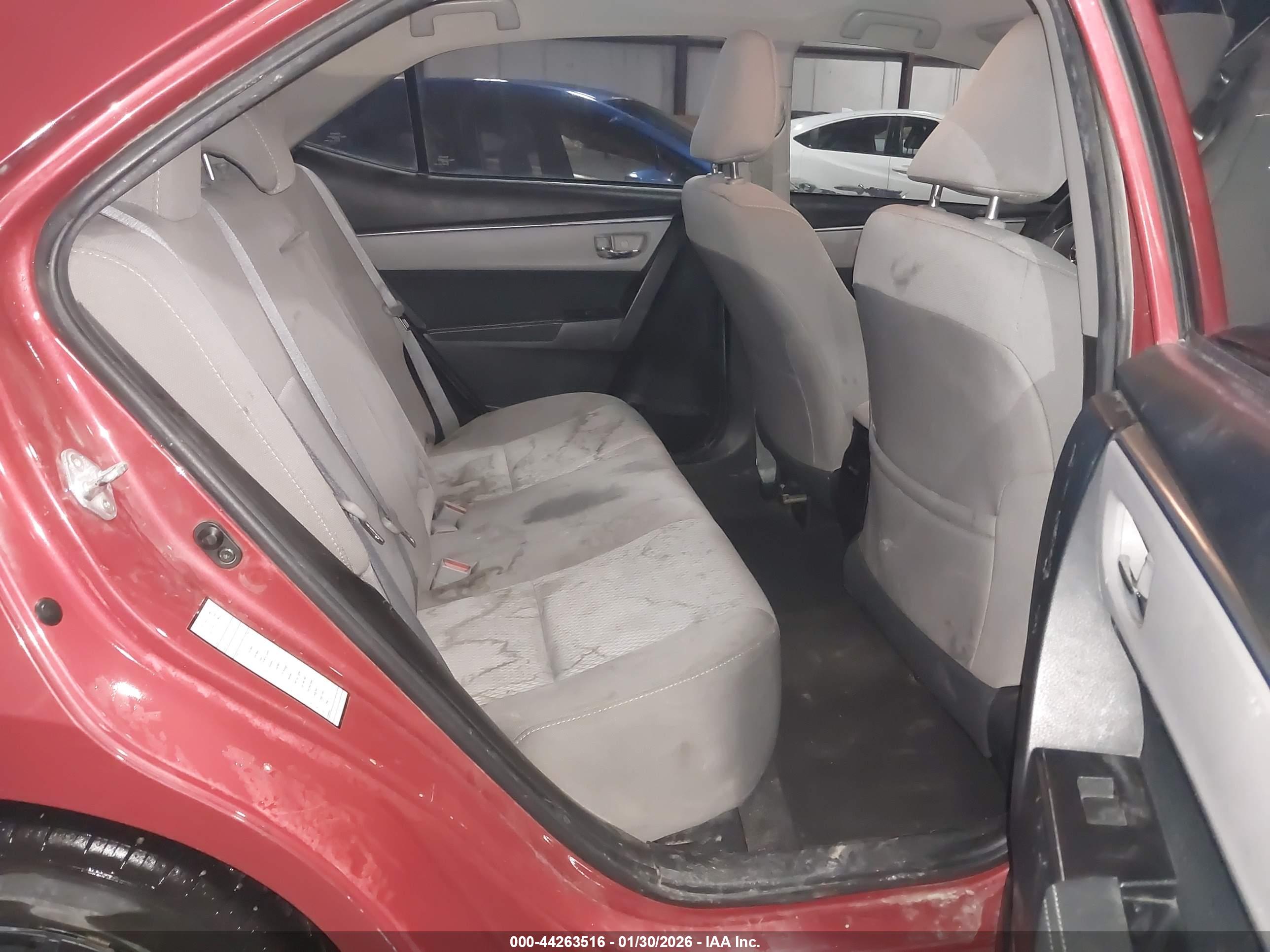 TOYOTA COROLLA image 8